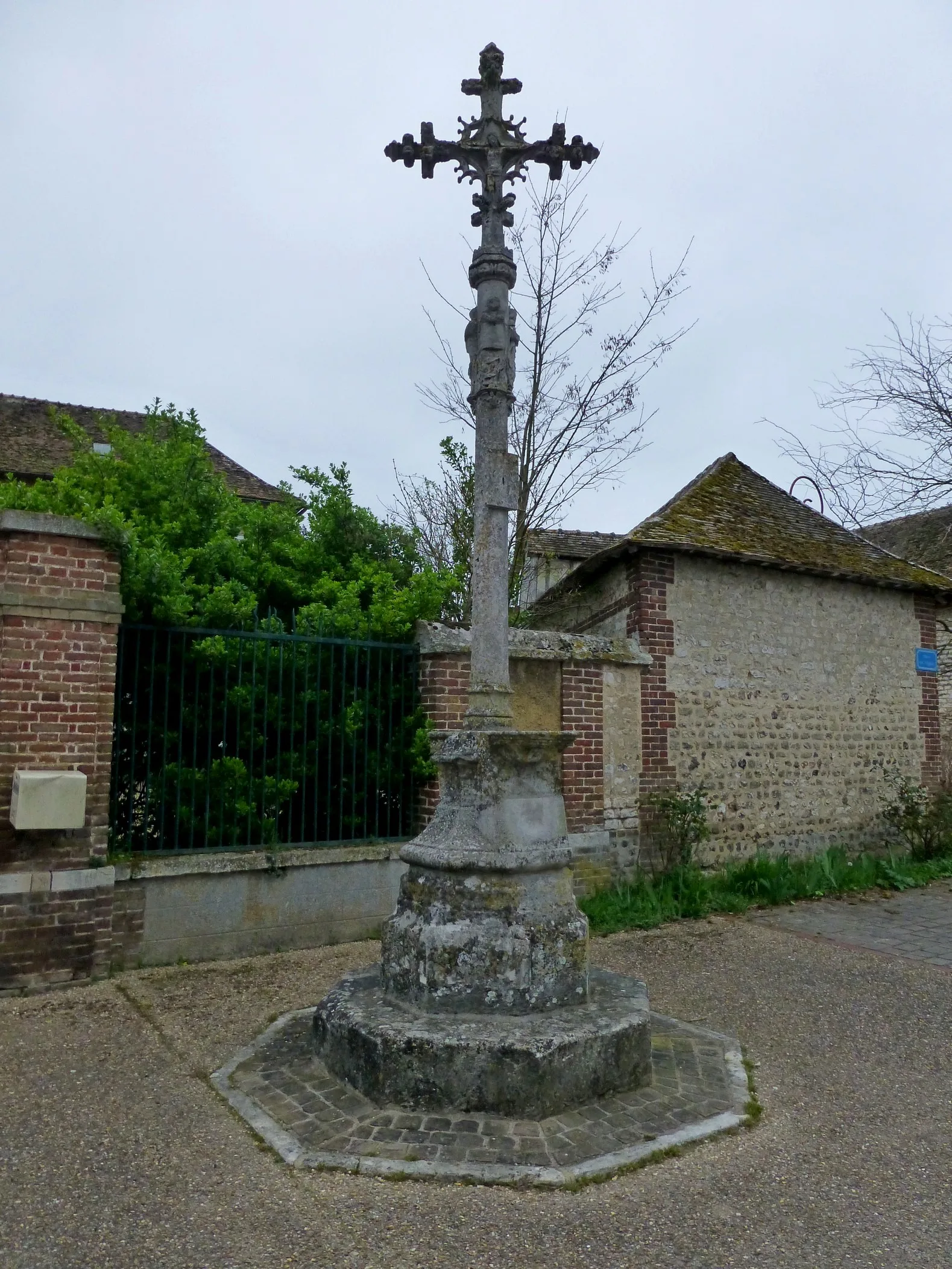 Ballastieres de Lery Poses à Val-de-Reuil — À 2,0 km du lac