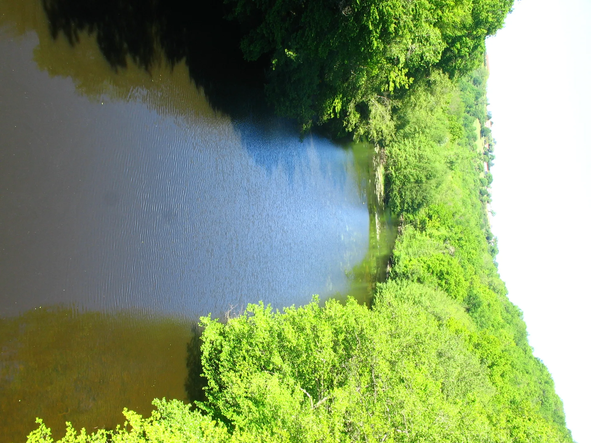 Barrage de Prat à Teillet-Argenty — Sur le lac