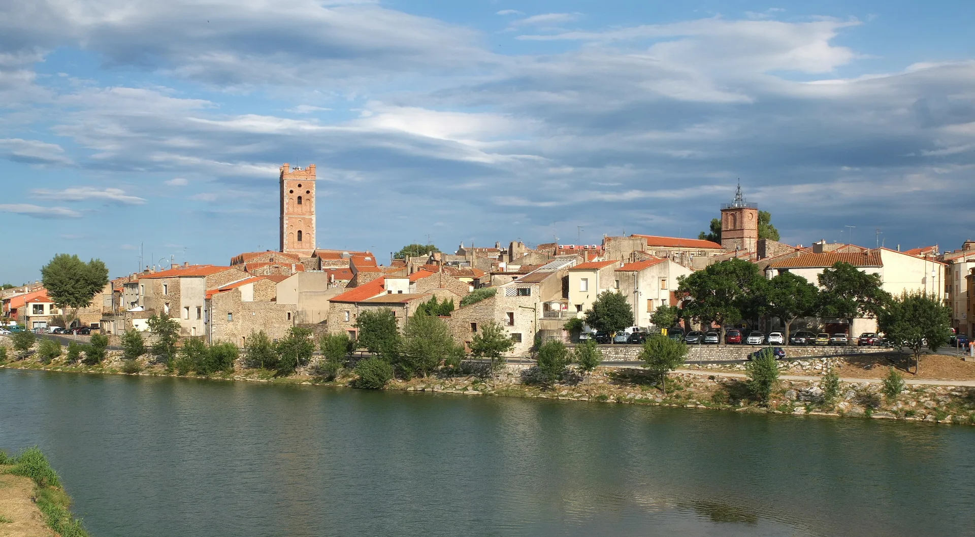 Barrage de Rivesaltes à Rivesaltes — À 269 m du lac