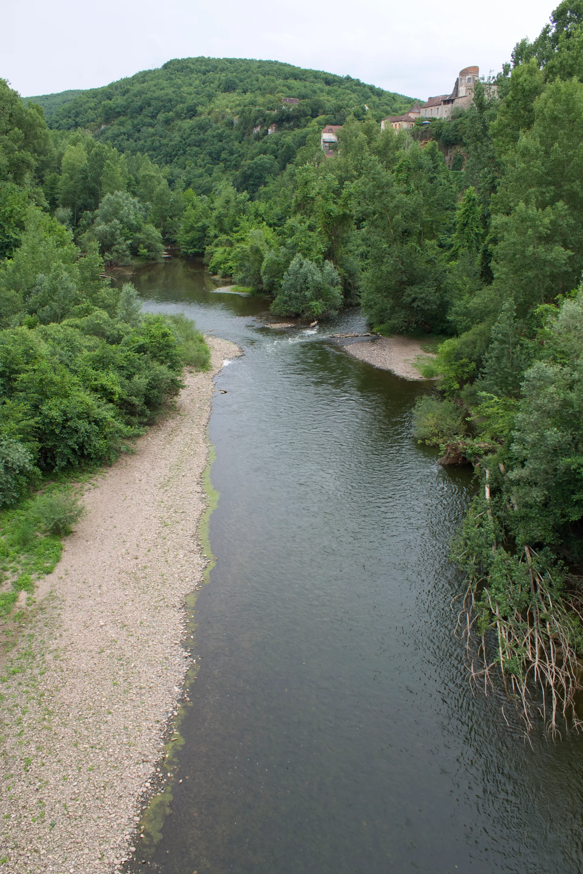 Barrage de Salvagnac Cajarc à Cajarc — À 997 m du lac