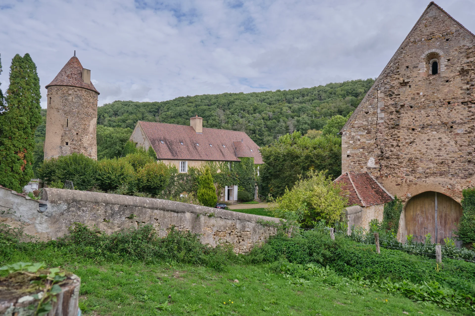 Bassin de Malassis à Domecy-sur-Cure — À 1,1 km du lac
