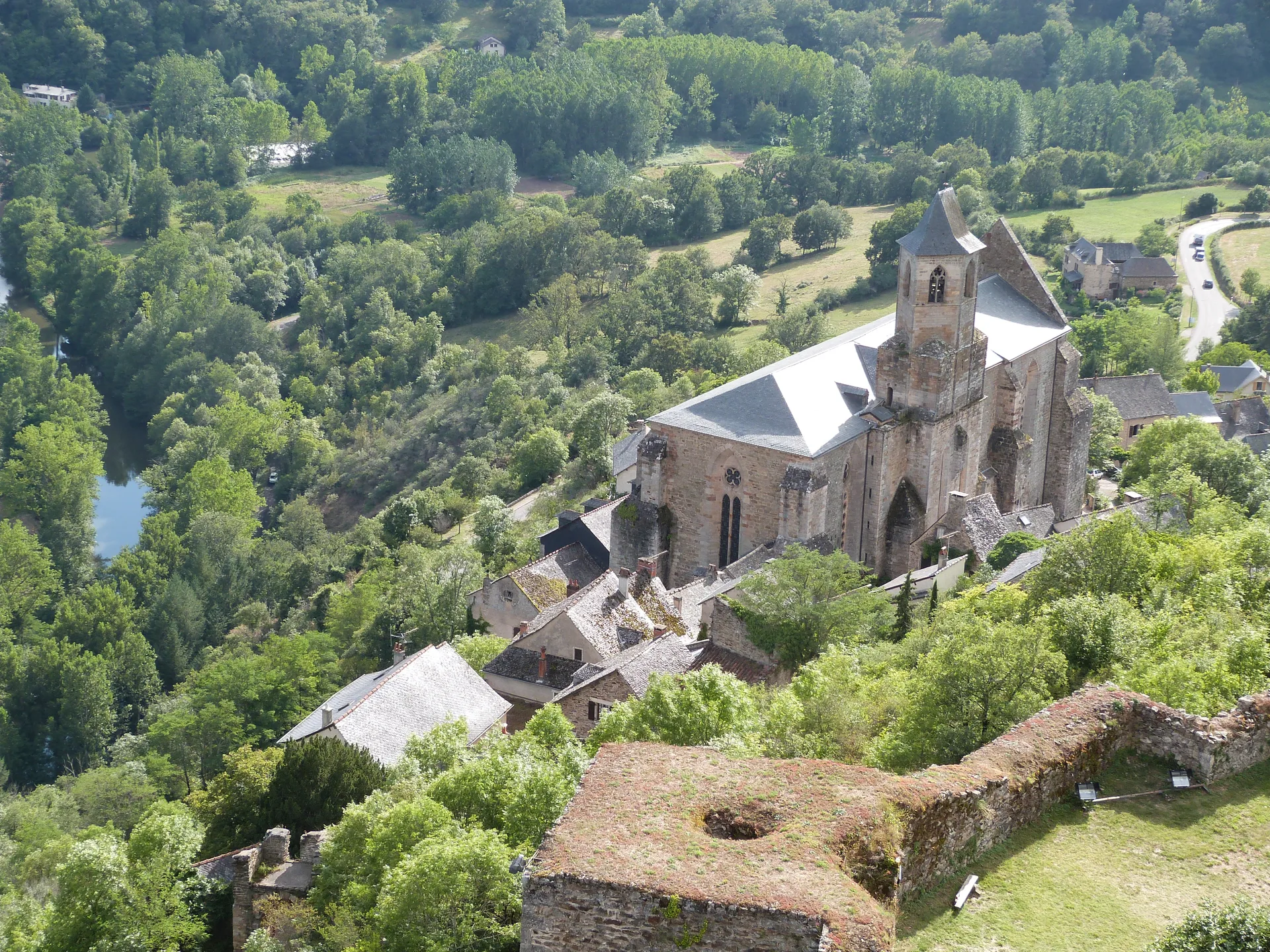 Bivouac PdN Aveyron à Najac — À 761 m du lac