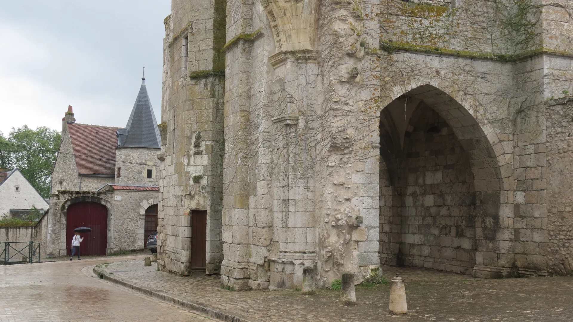 Bord de Loire Beaugency à Beaugency — À 438 m du lac