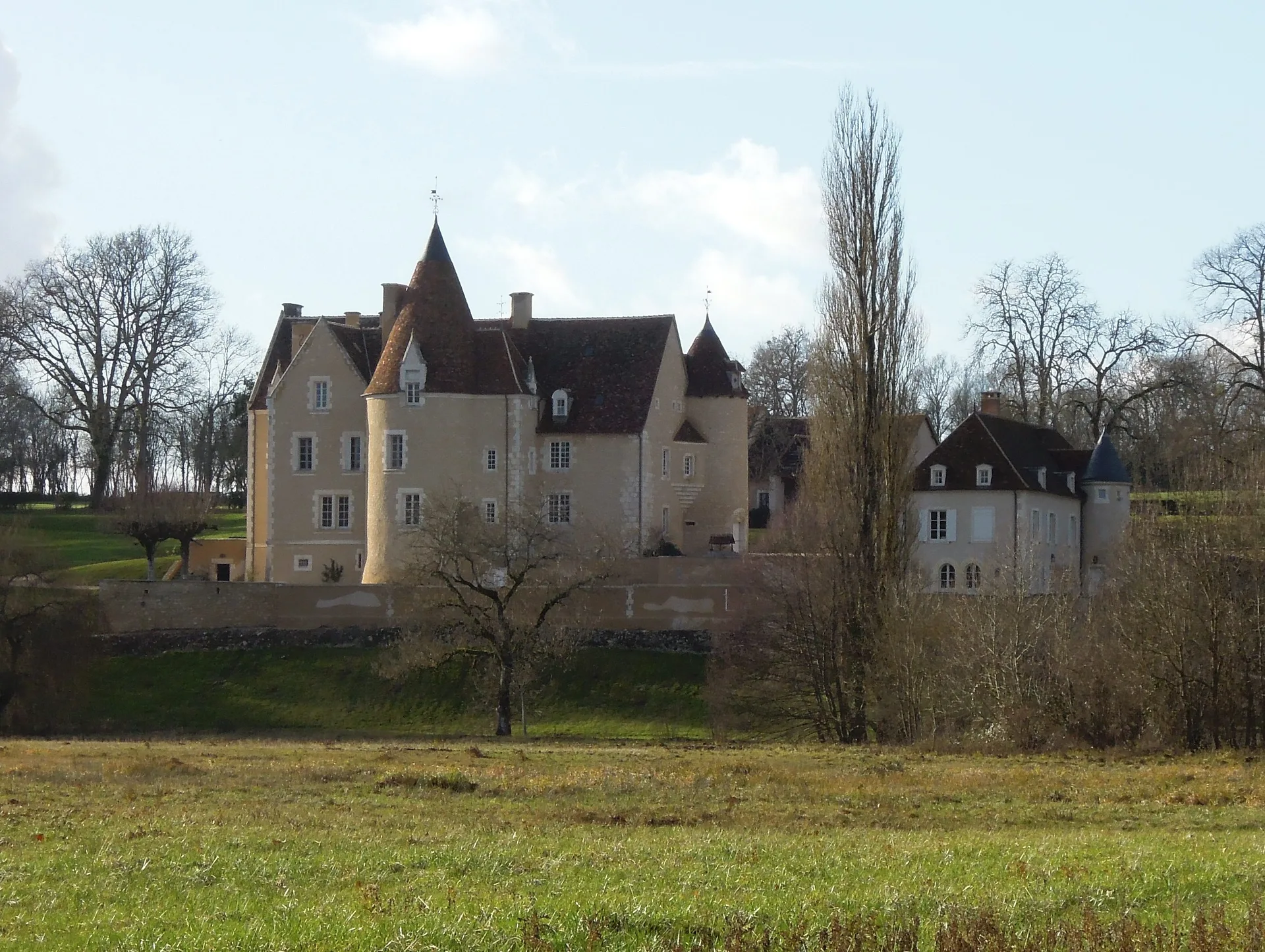 Domaine de la Chaise à Mosnay — À 1,7 km du lac