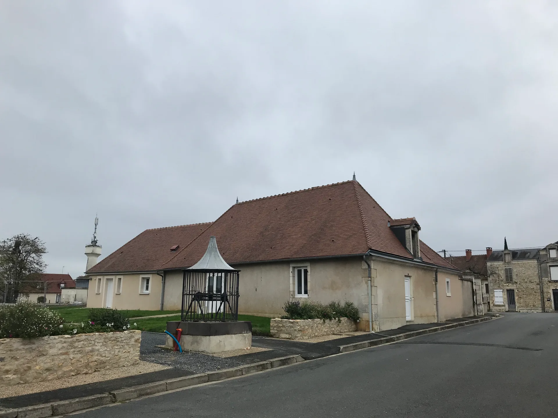 Domaine de la Chaise à Mosnay — À 3,7 km du lac