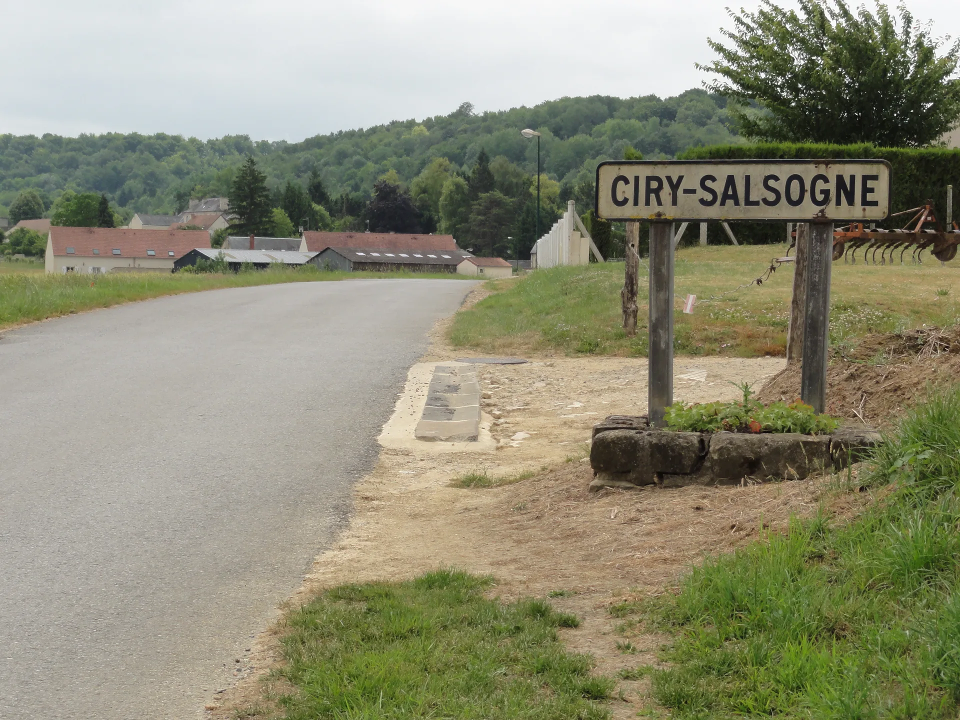 Domaine des Etangs à Ciry-Salsogne — À 2,0 km du lac