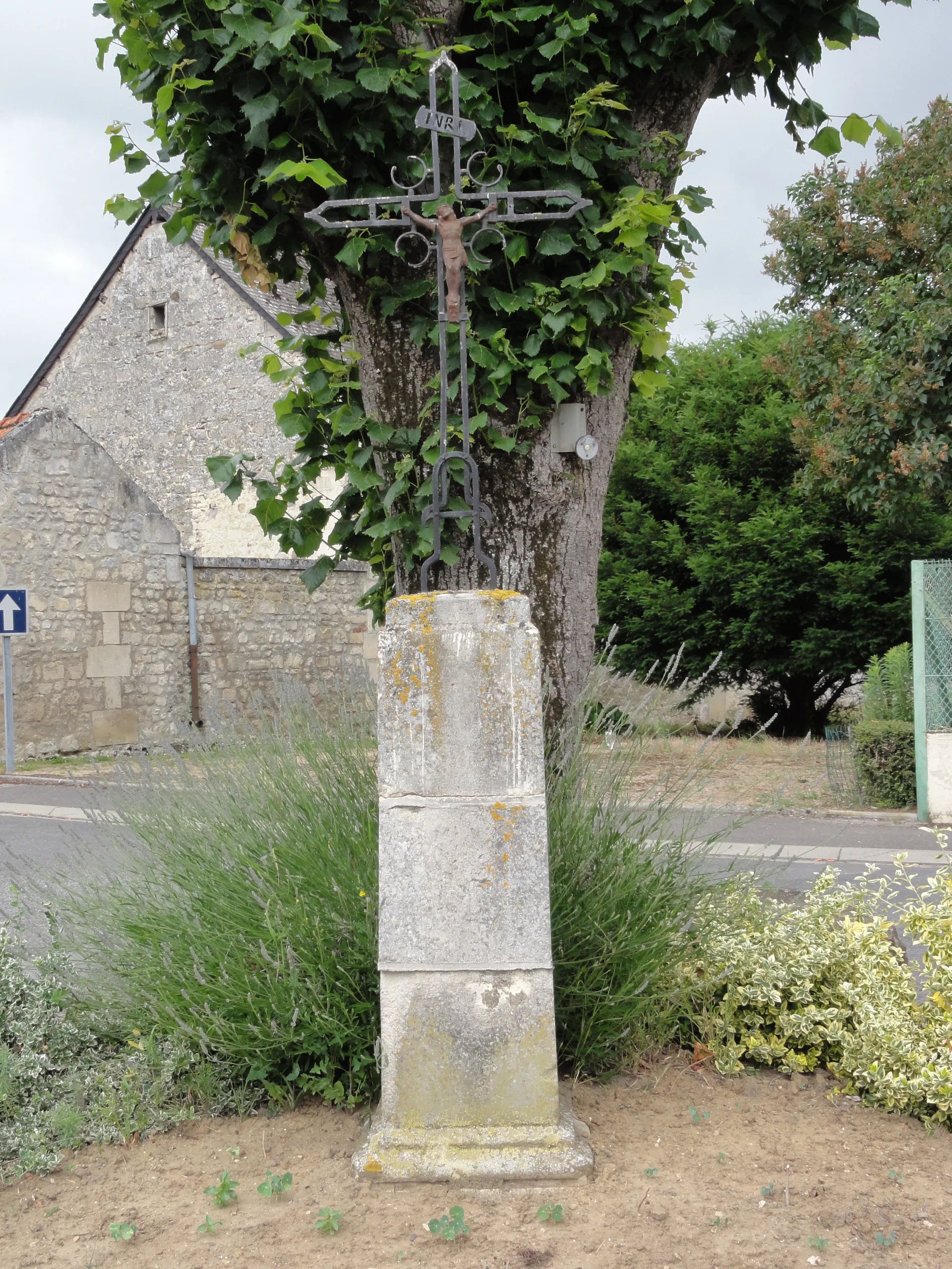 Domaine des Etangs à Ciry-Salsogne — À 2,2 km du lac