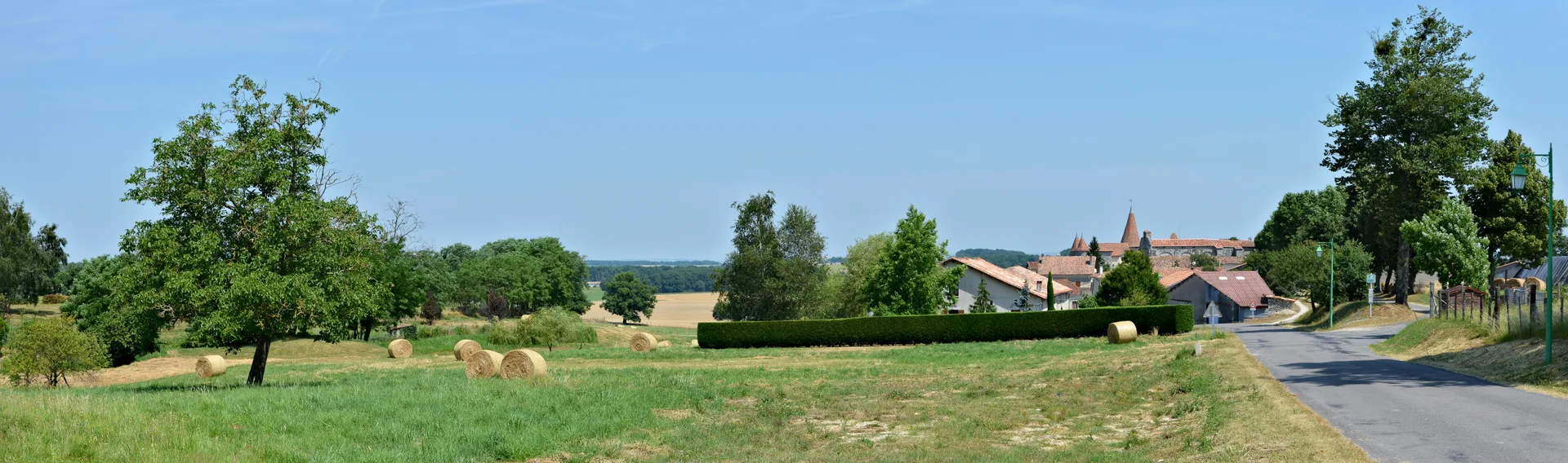 Etang Arnaud à Oriolles — À 4,8 km du lac