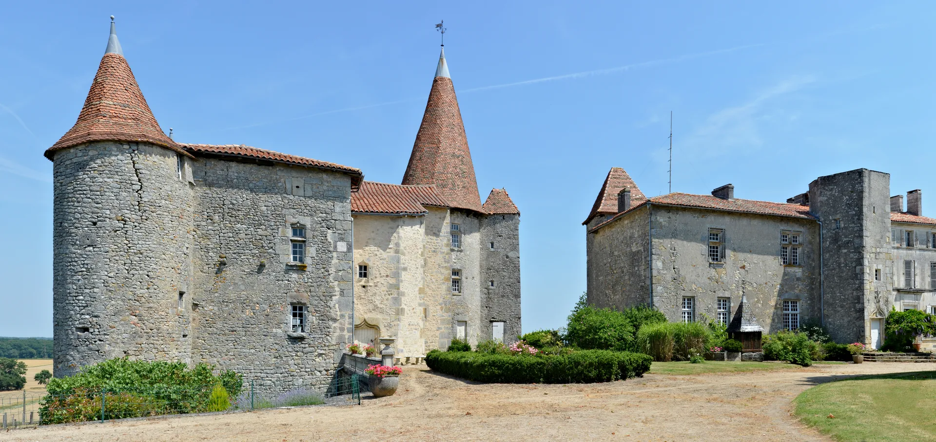 Etang Arnaud à Oriolles — À 4,9 km du lac