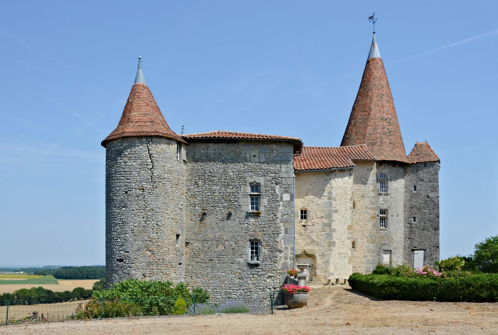 Etang Arnaud à Oriolles — À 4,9 km du lac