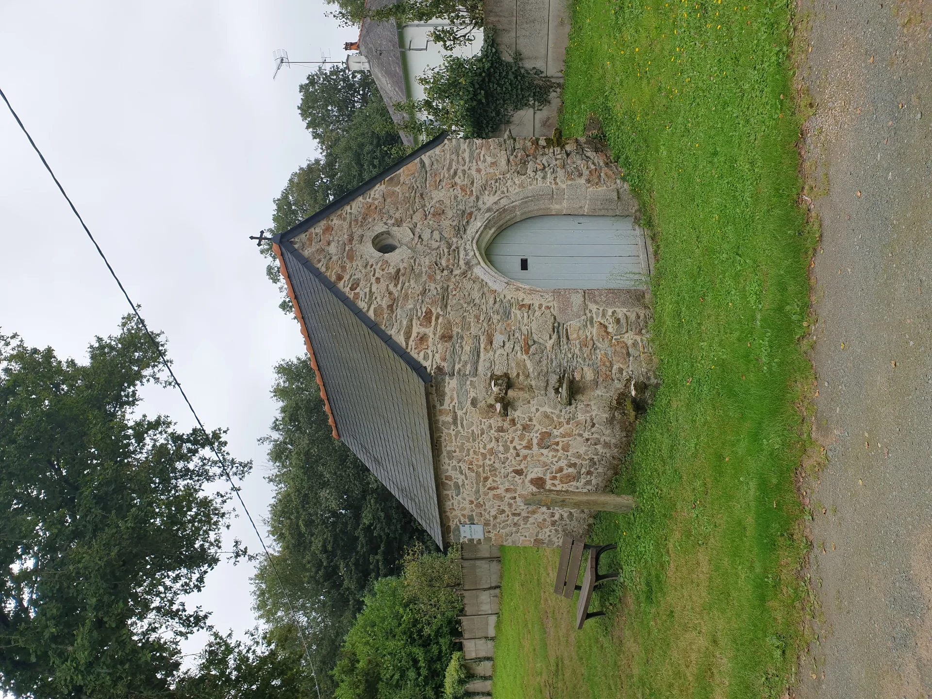 Etang au Mee à Saint-Nicolas-de-Redon — À 2,0 km du lac
