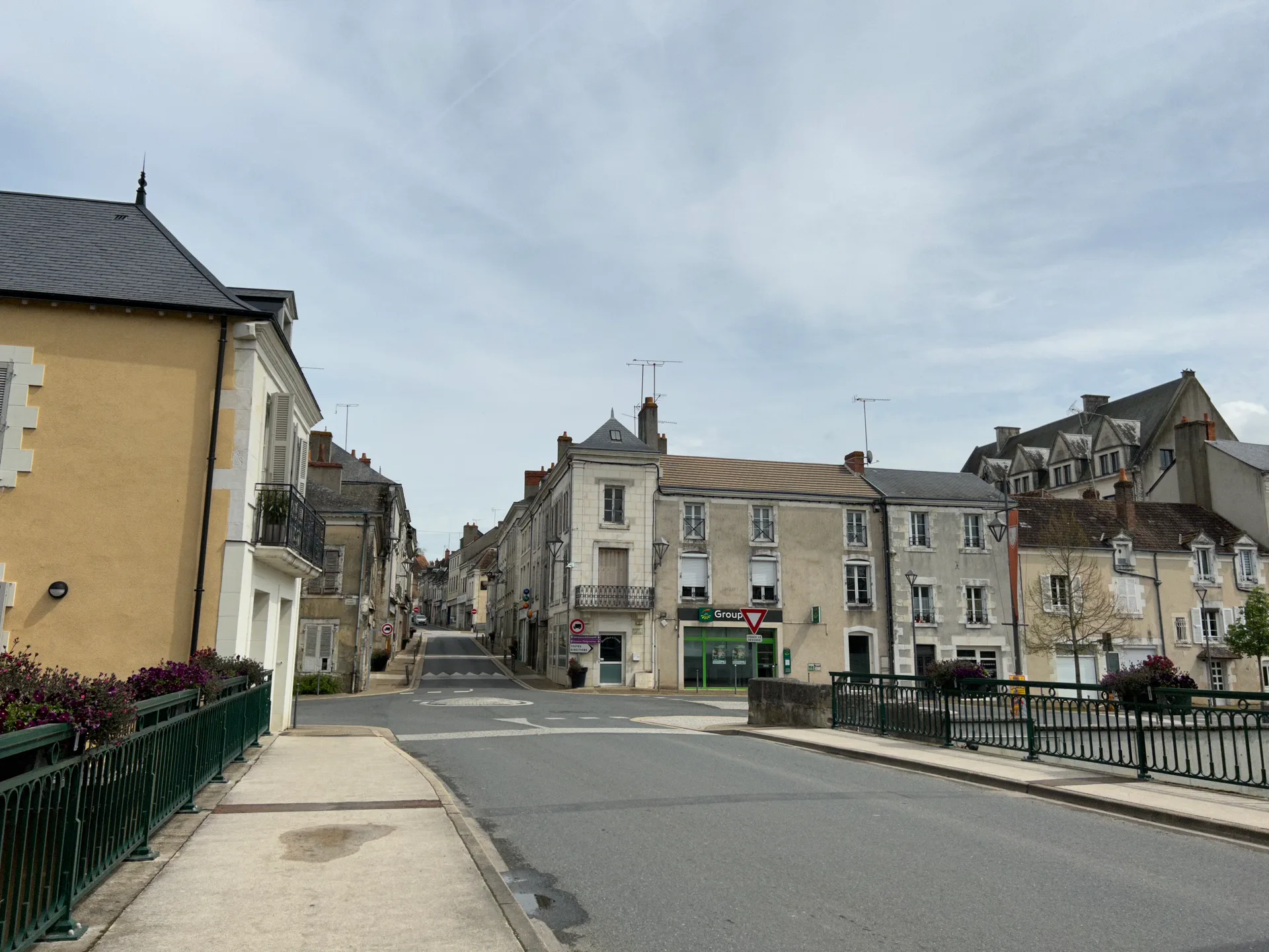 Etang Baron Communal à Saint-Genou — À 3,2 km du lac