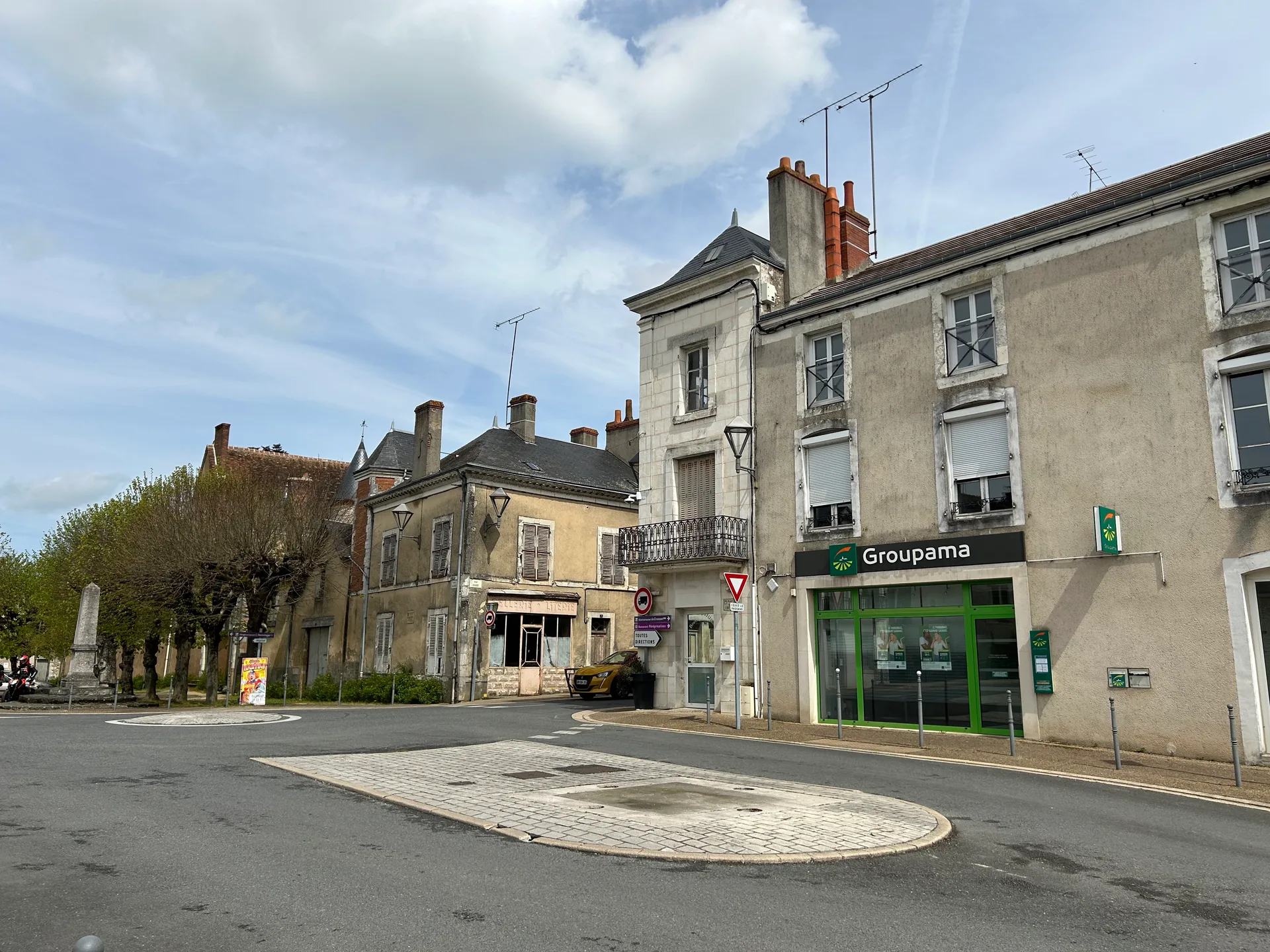 Etang Baron Communal à Saint-Genou — À 3,2 km du lac