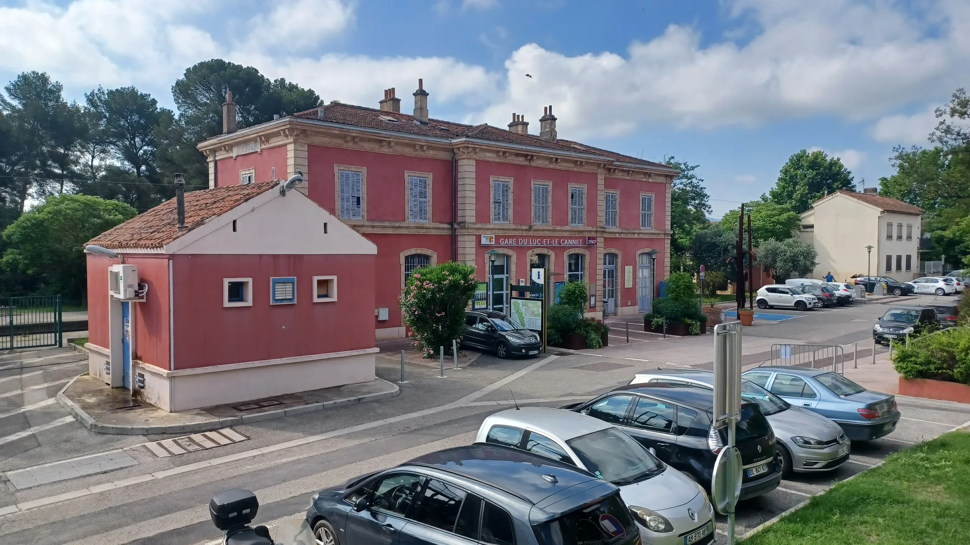 Etang Colbert à Le Cannet-des-Maures — À 1,6 km du lac