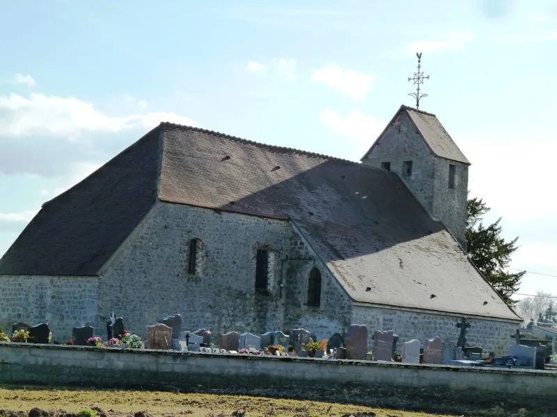 Etang communal d'Aulnois à Aulnois-sous-Laon — À 653 m du lac