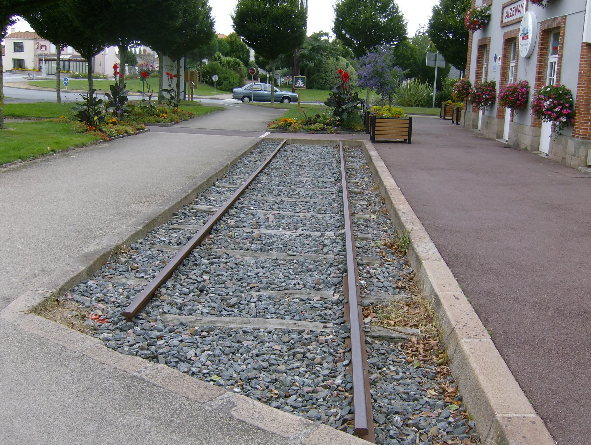 Étang communal de Aizenay à Aizenay — À 1,4 km du lac