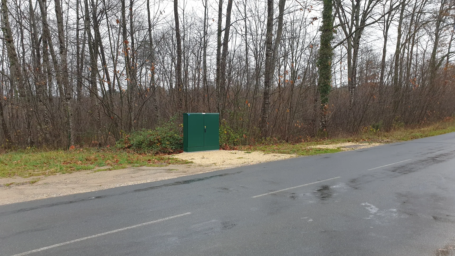 Etang Communal de Busserolles à Busserolles — À 4,6 km du lac
