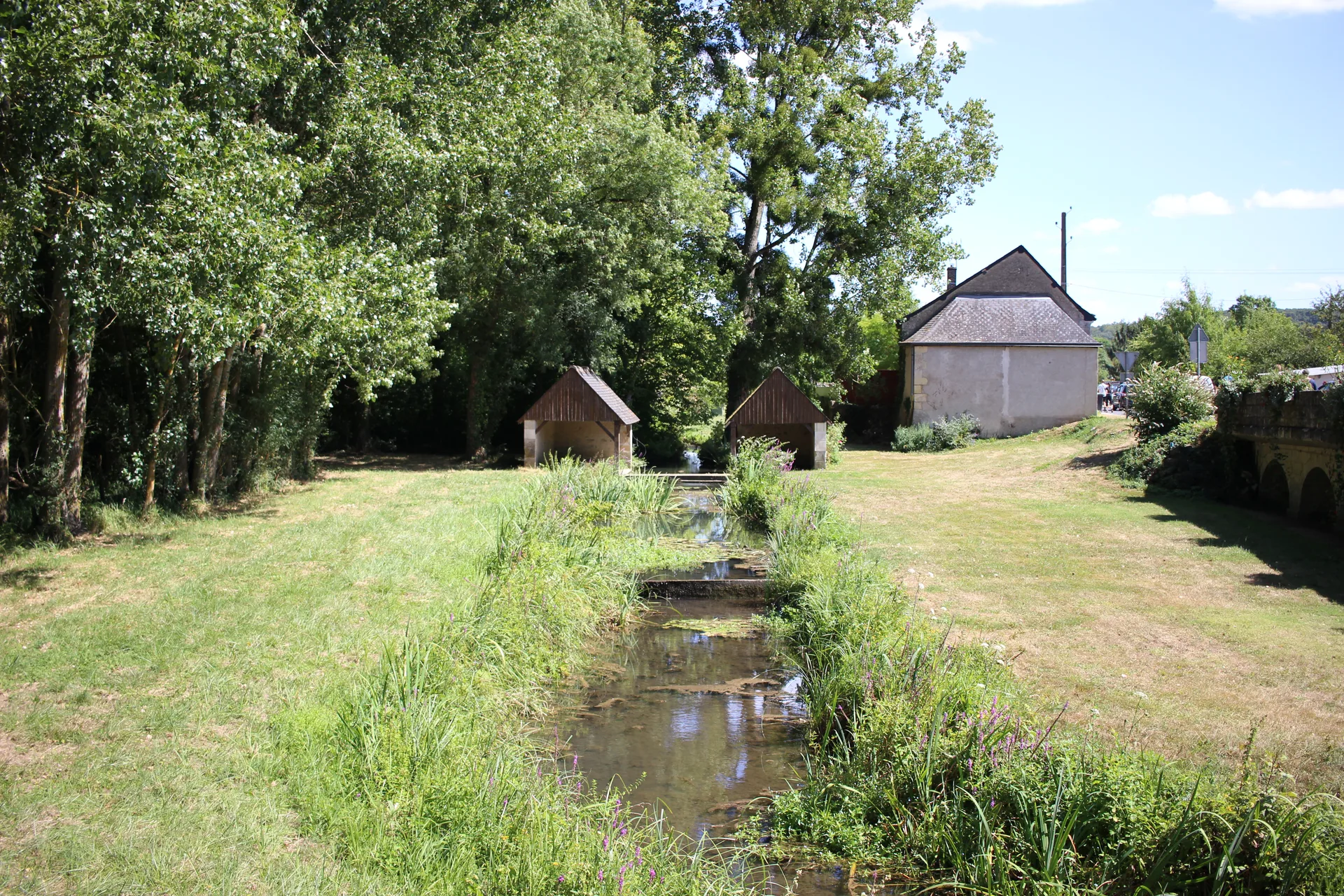 Etang Communal de Chançay à Chançay — À 435 m du lac