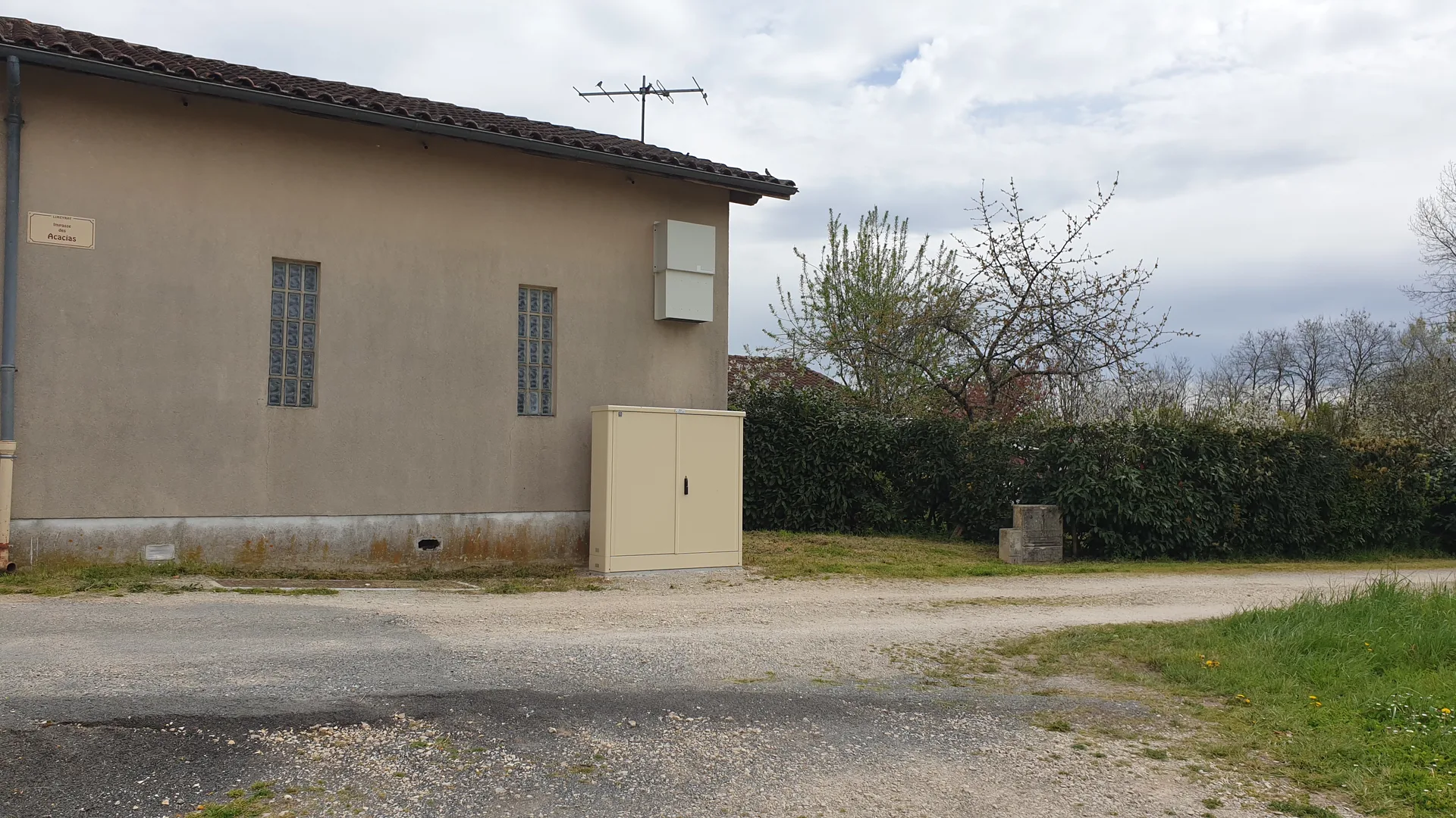 Etang Communal de Fossemagne à Fossemagne — À 3,8 km du lac