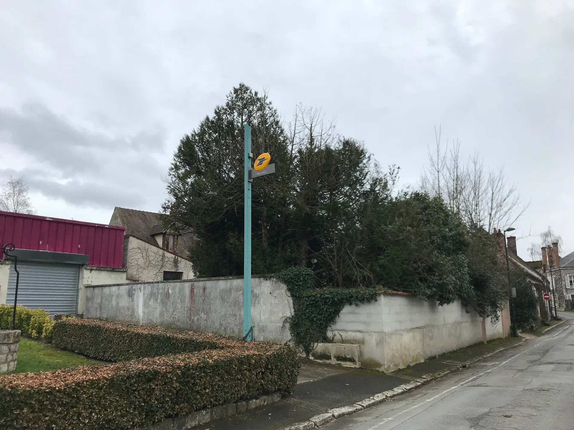 Etang communal de Lailly en Val à Lailly-en-Val — À 348 m du lac