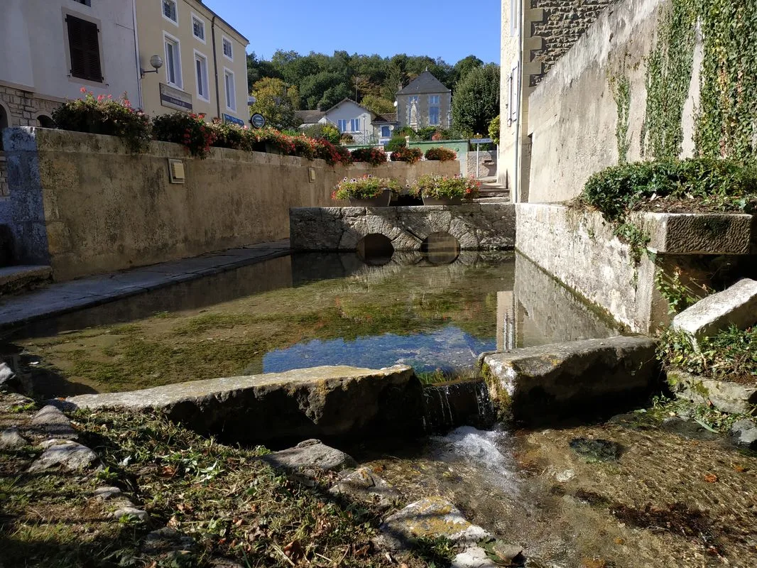 Etang communal de Persac à Persac — À 2,2 km du lac