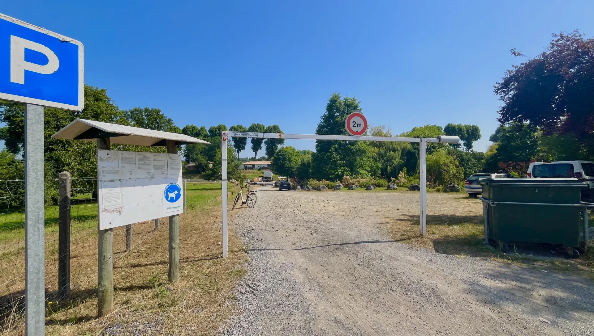 Etang communal de Peyrehorade à Peyrehorade — À 434 m du lac