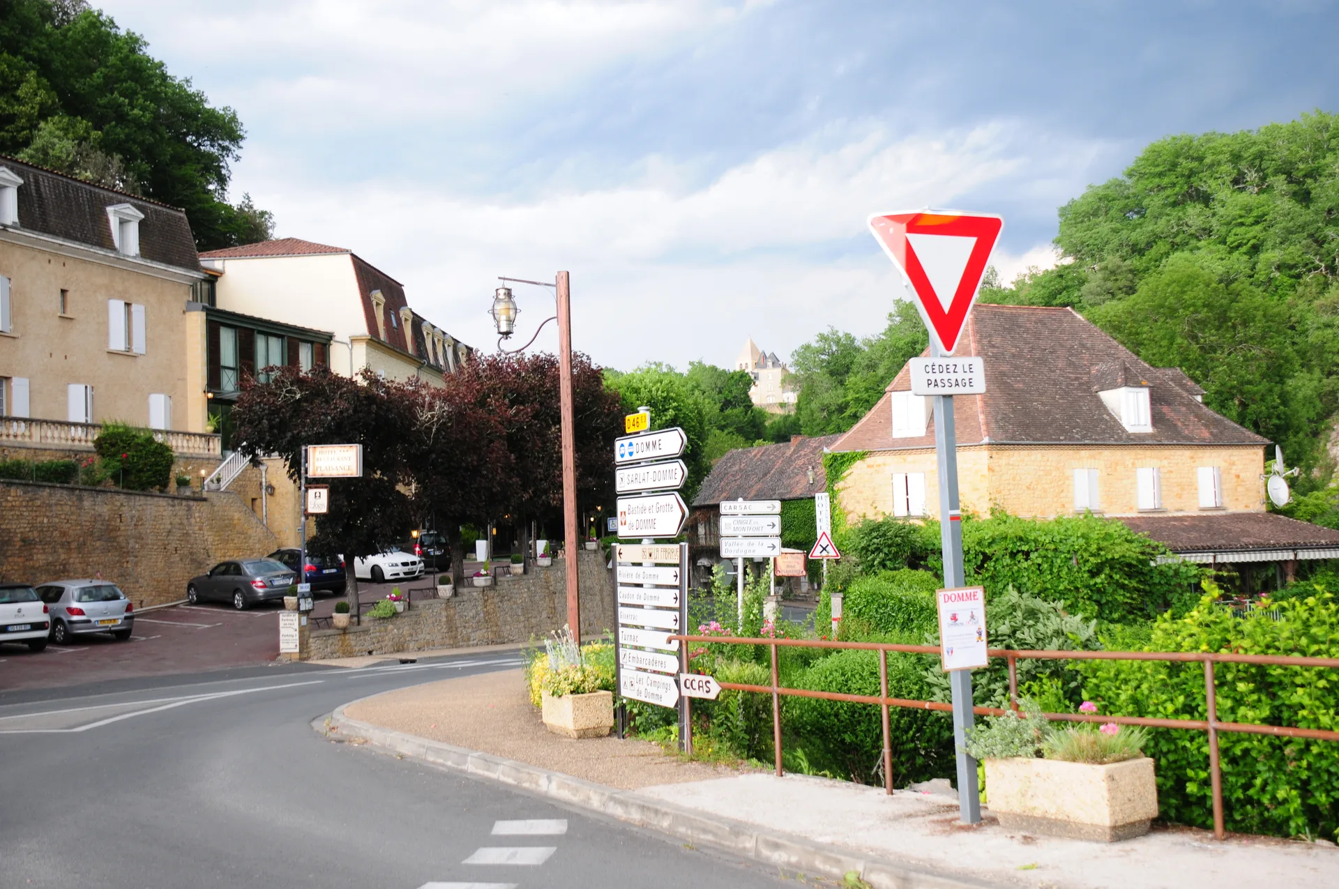 Etang Communal du Bos à Saint-Chamassy — À 2,3 km du lac