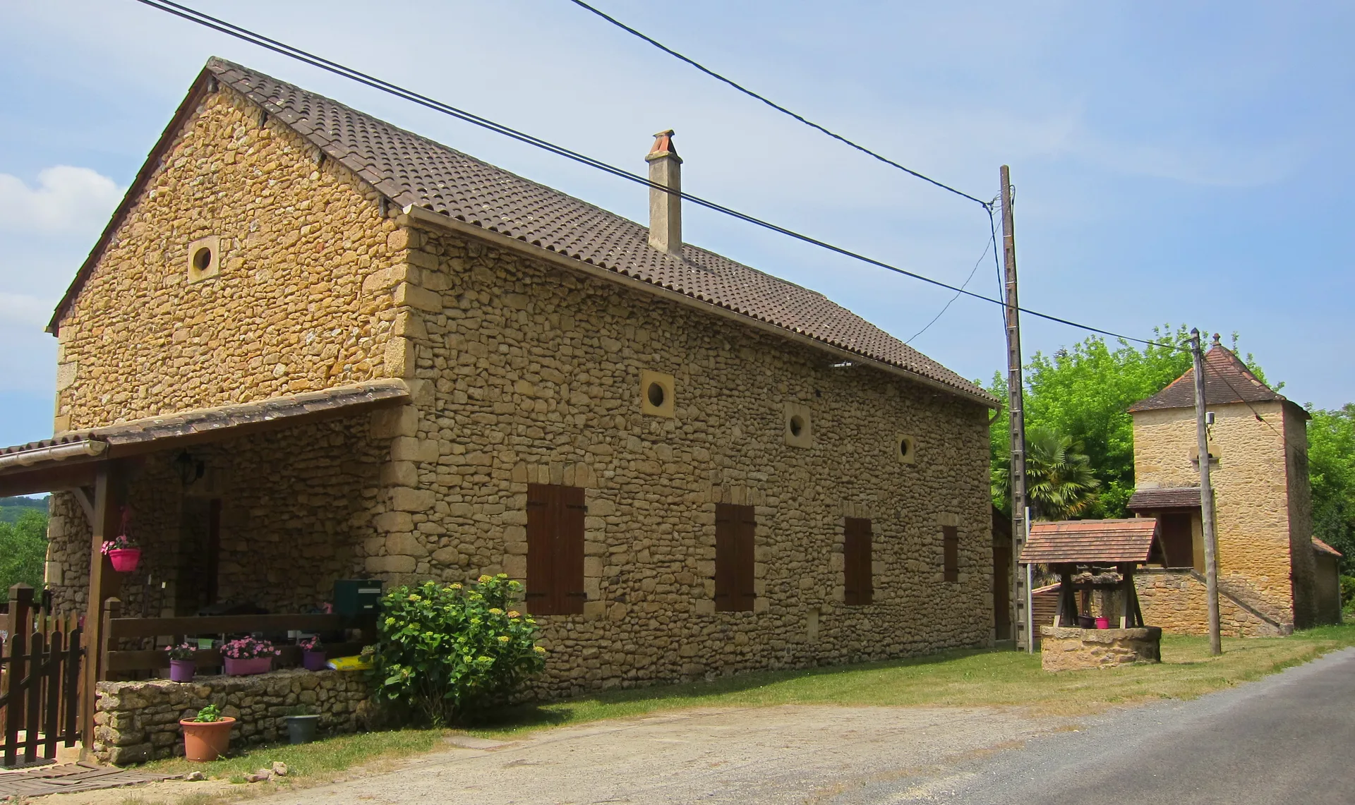 Etang Communal du Bos à Saint-Chamassy — À 3,2 km du lac