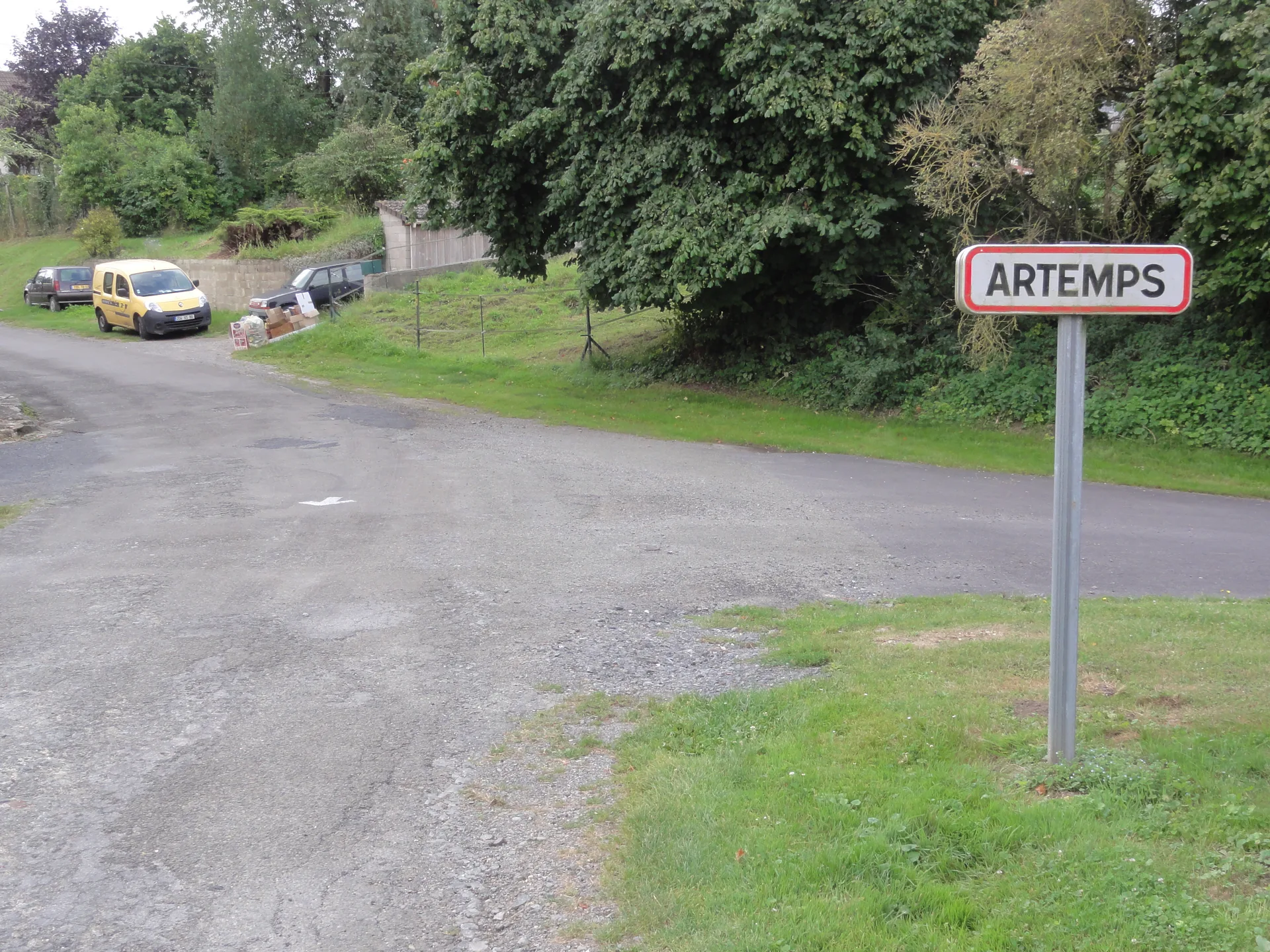 Etang d'Artemps à Happencourt — À 901 m du lac