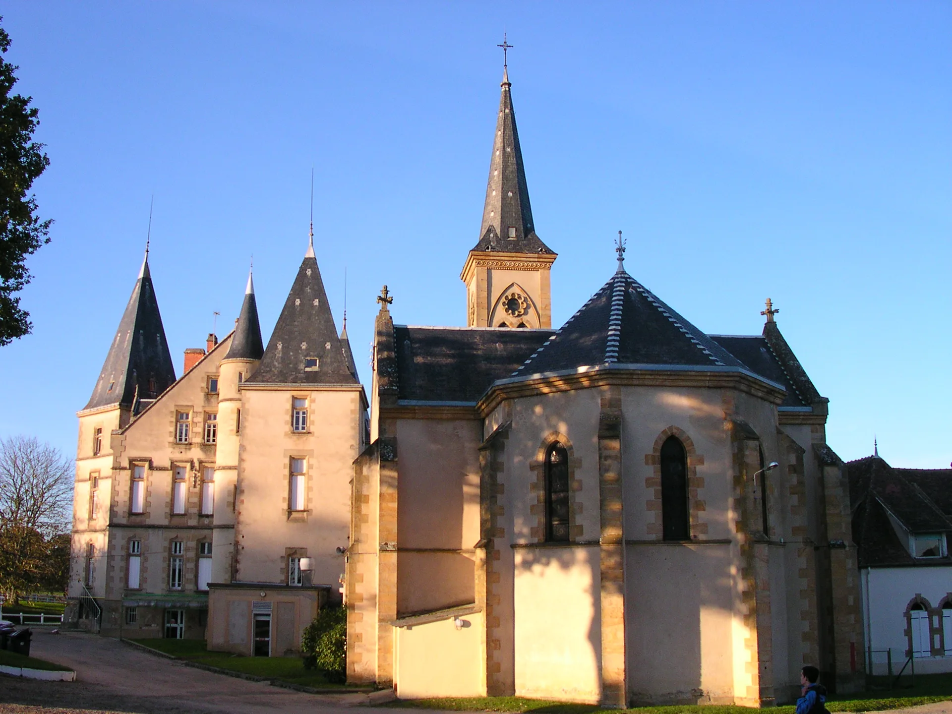 Etang d'Aubigny à Aubigny — À 728 m du lac