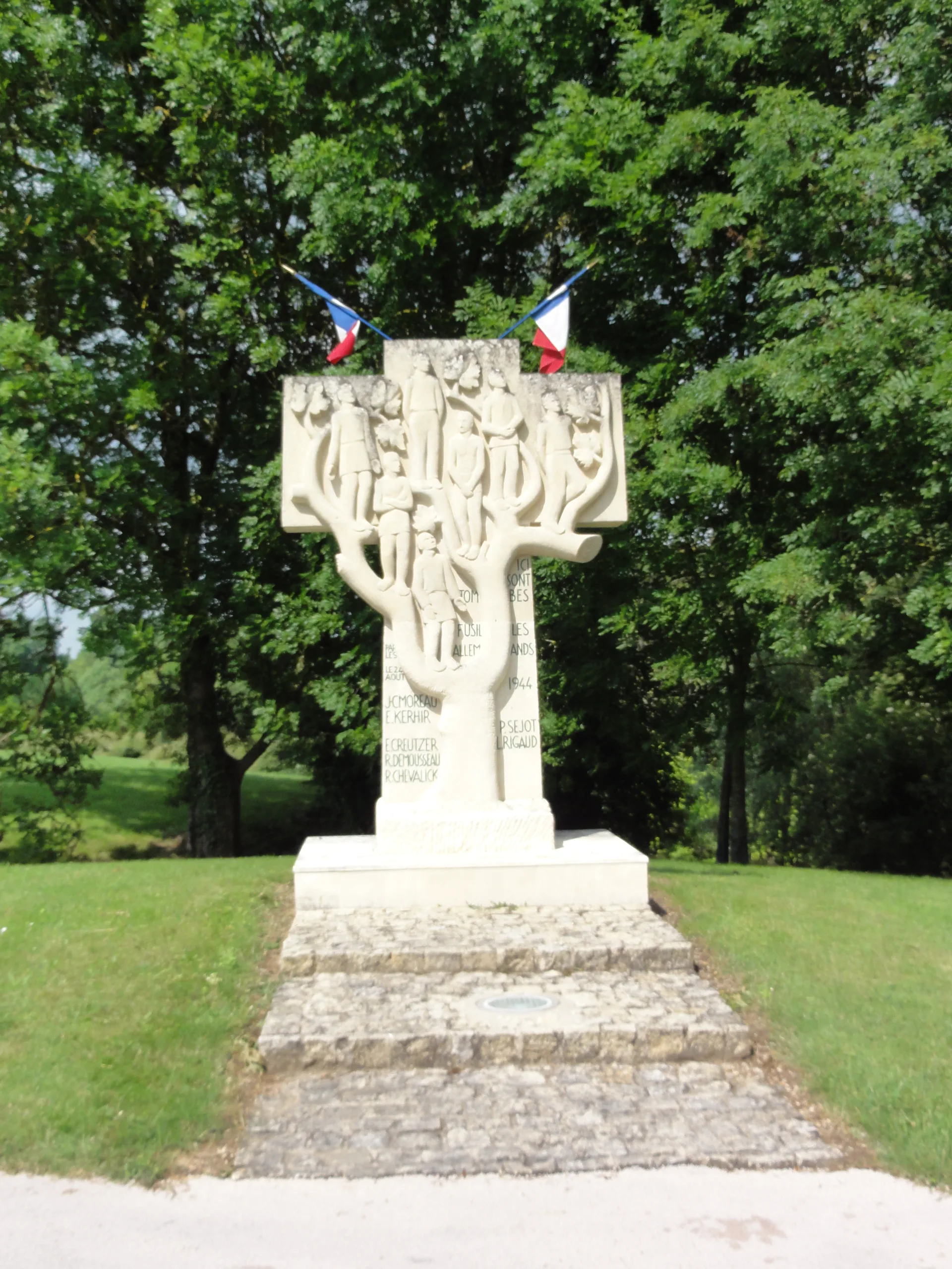 Etang d'Ingrandes à Ingrandes — À 1,1 km du lac