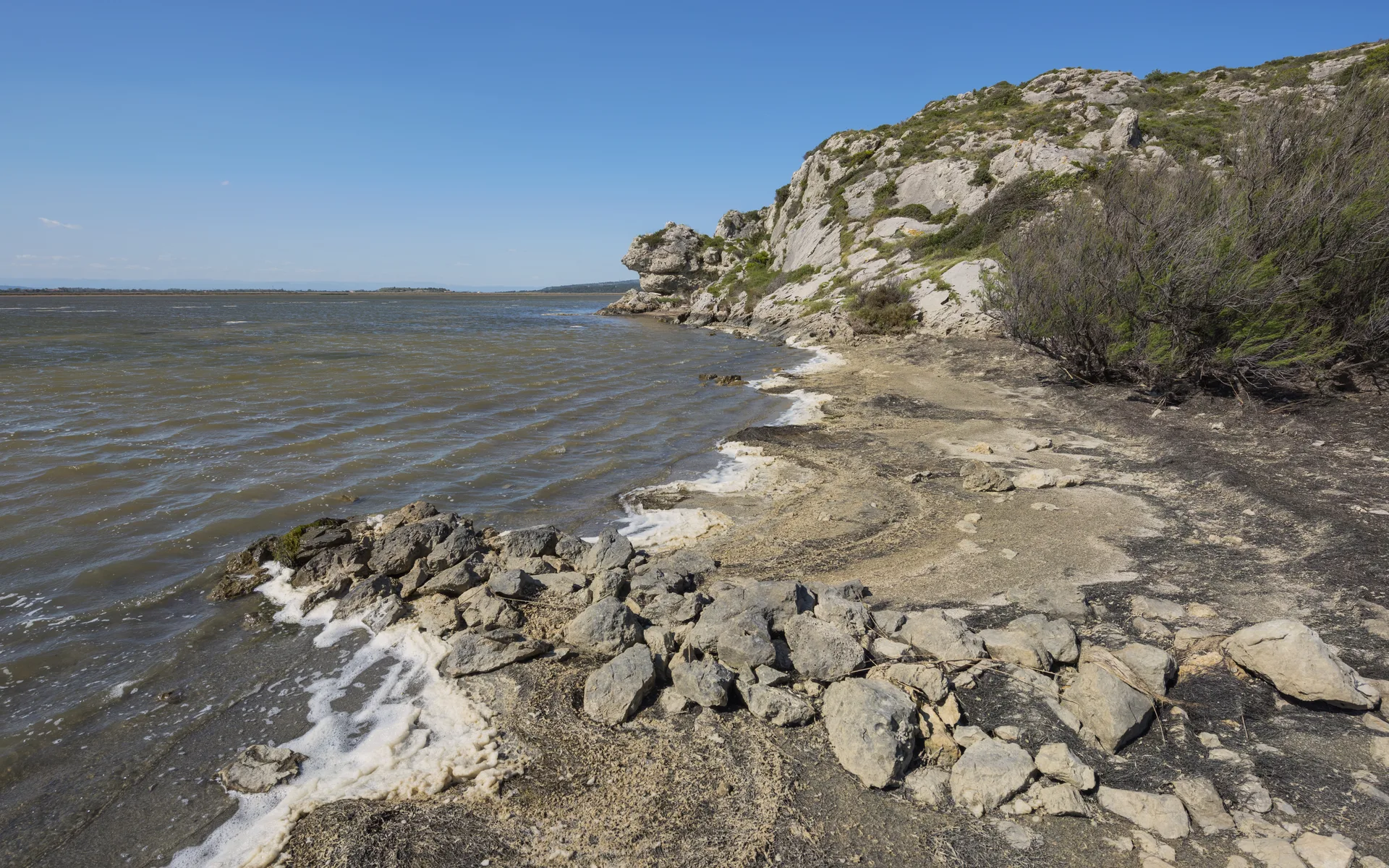 Étang de Bages-Sigean à Gruissan — À 1,4 km du lac