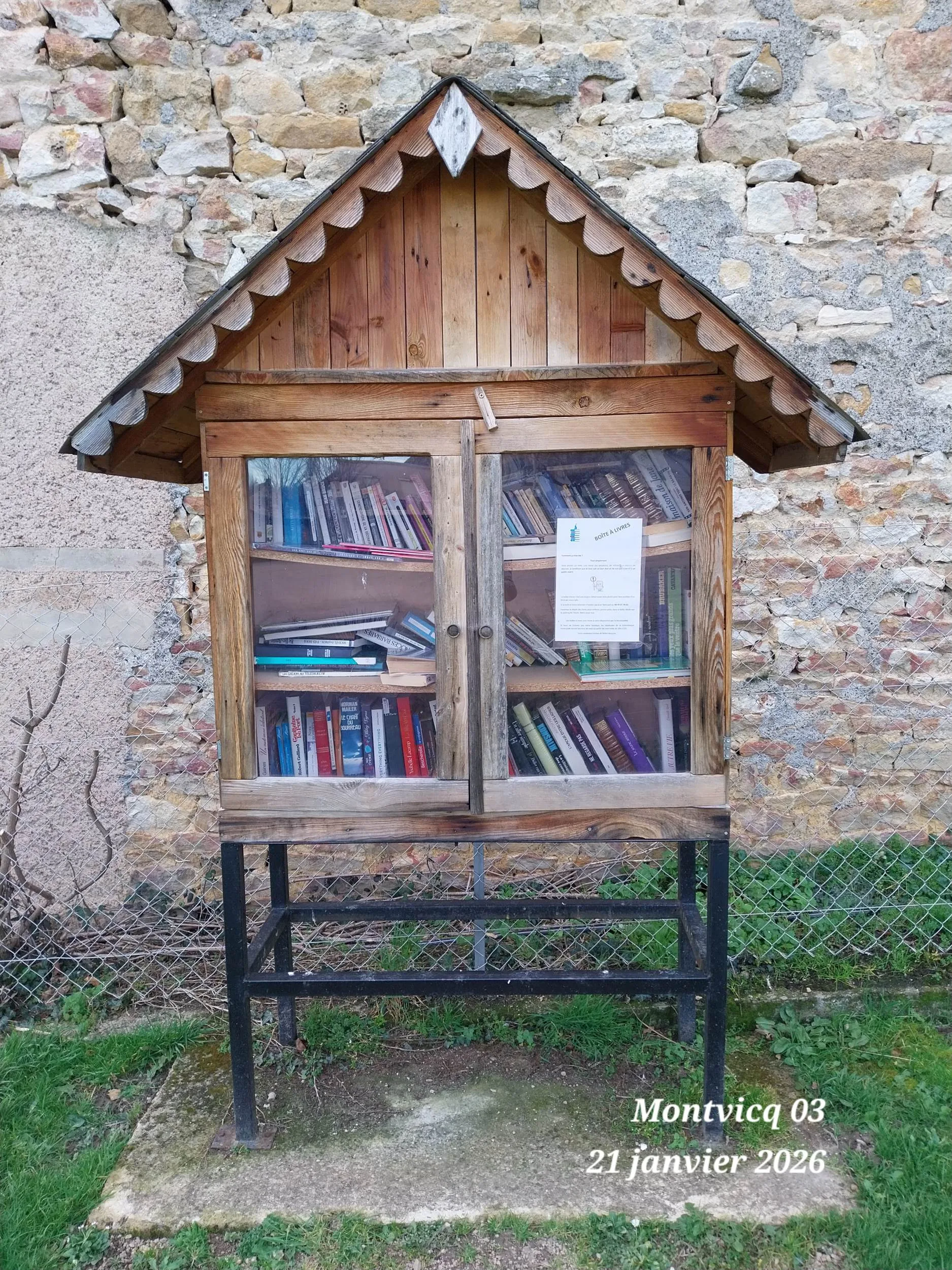Etang de Bezenet à Bézenet — À 2,5 km du lac