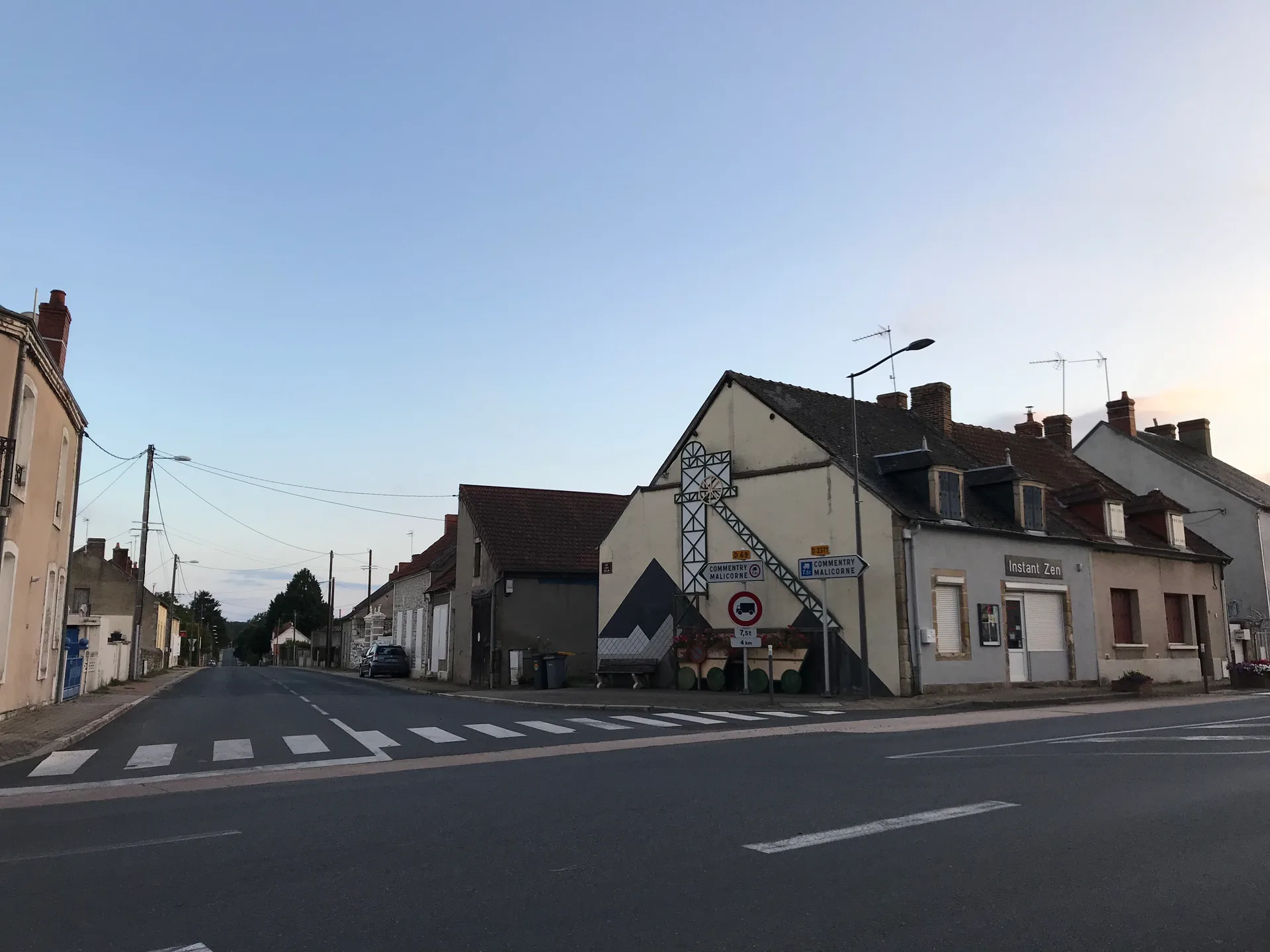 Etang de Bezenet à Bézenet — À 4,4 km du lac