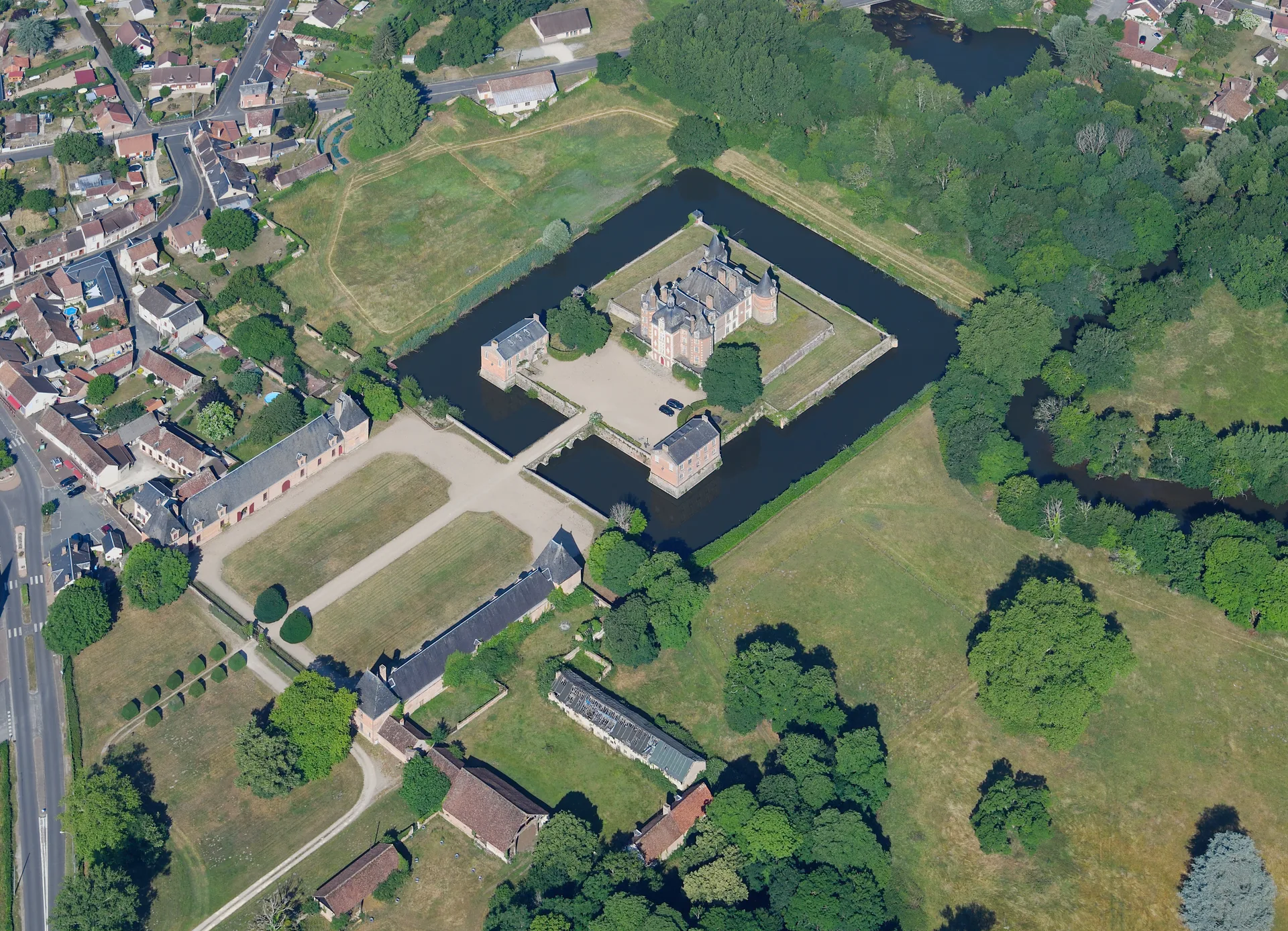 Etang de Bierge à La Ferté-Imbault — À 4,9 km du lac