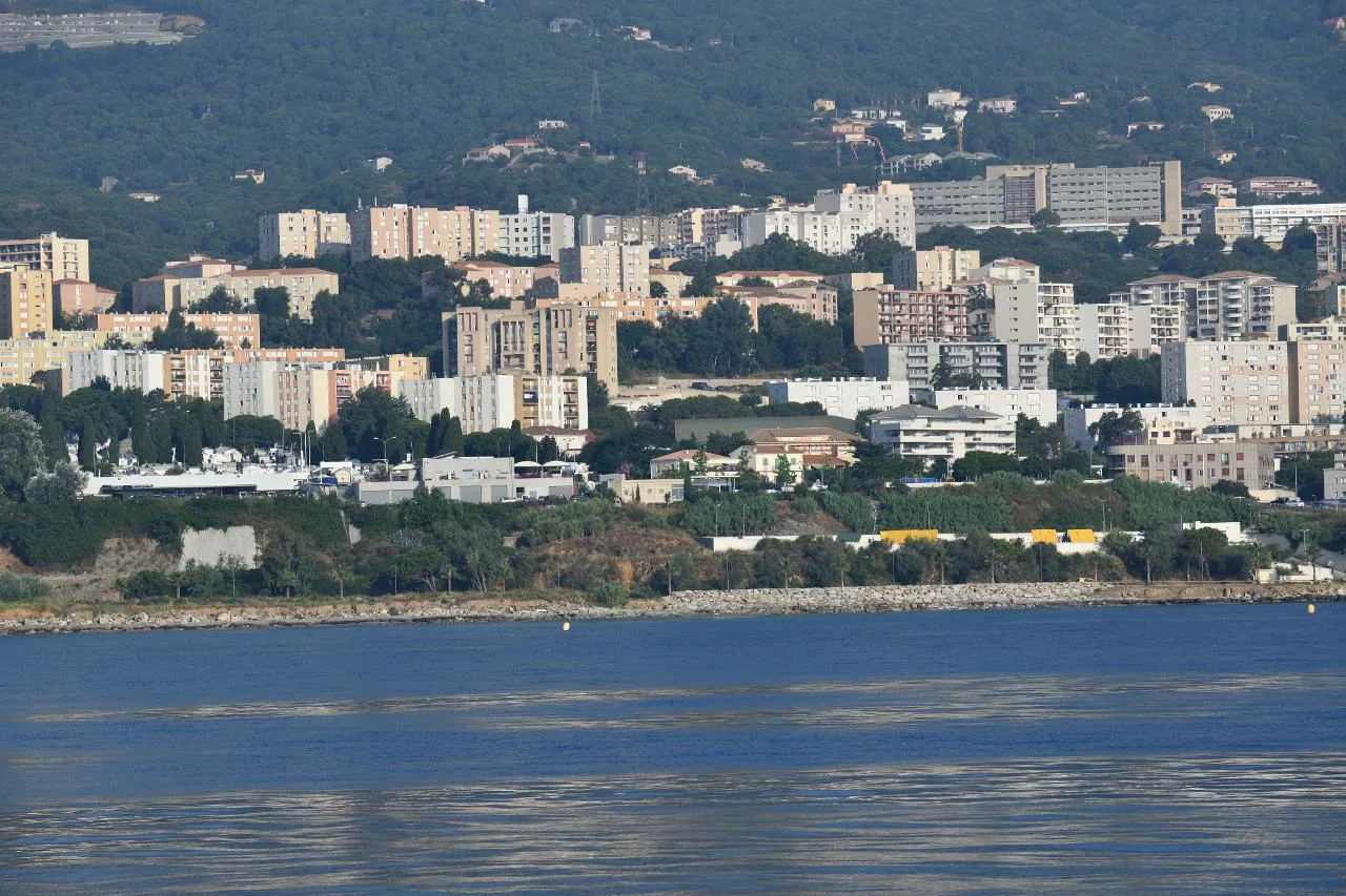 Etang de Biguglia à Furiani — À 3,6 km du lac