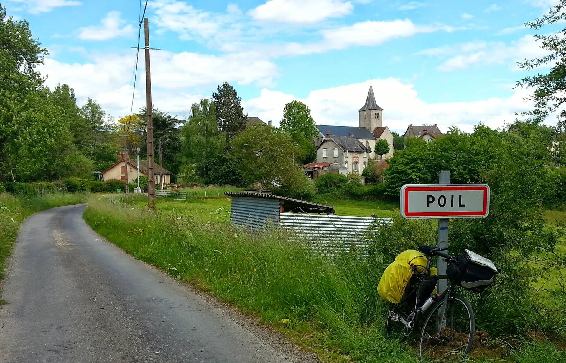 Etang de Bousson à Saint-Didier-sur-Arroux — À 3,8 km du lac