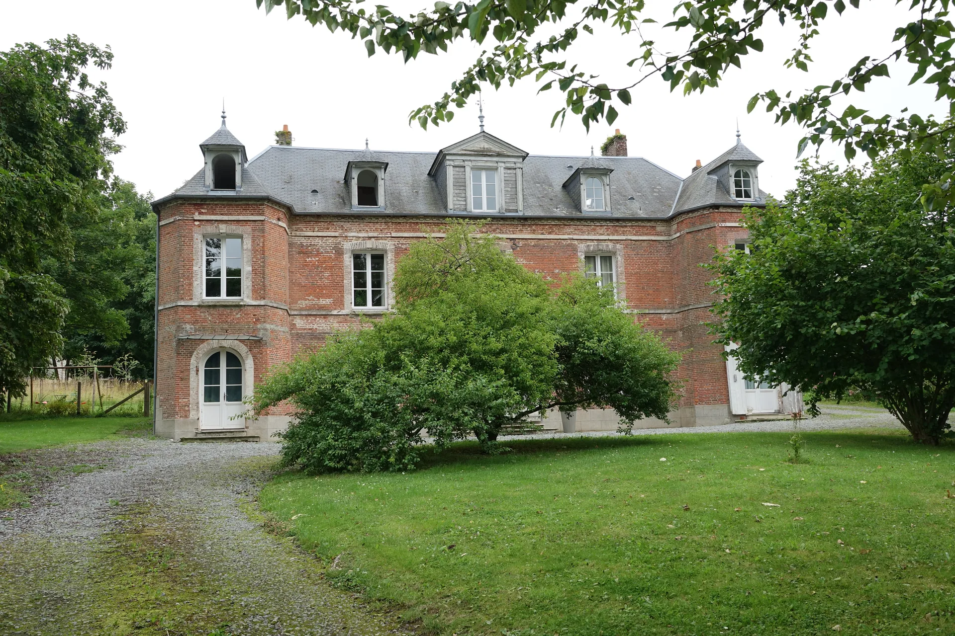 Etang  de Bouvaincourt à Bouvaincourt-sur-Bresle — À 460 m du lac
