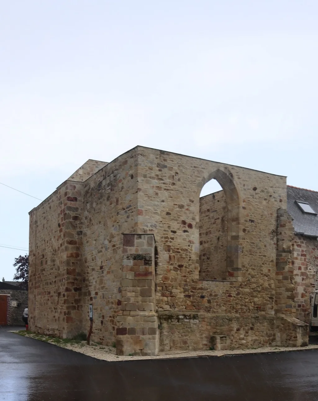 Étang de Carcraon à La Guerche-de-Bretagne — À 1,9 km du lac