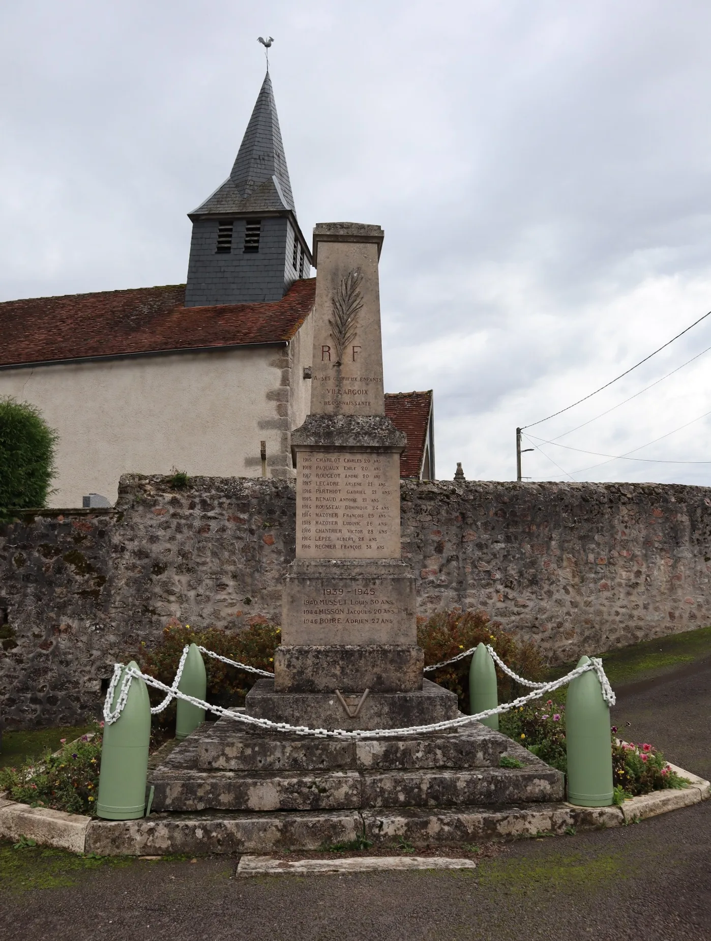 Etang de Chenomenne à Thoisy-la-Berchère — À 4,0 km du lac