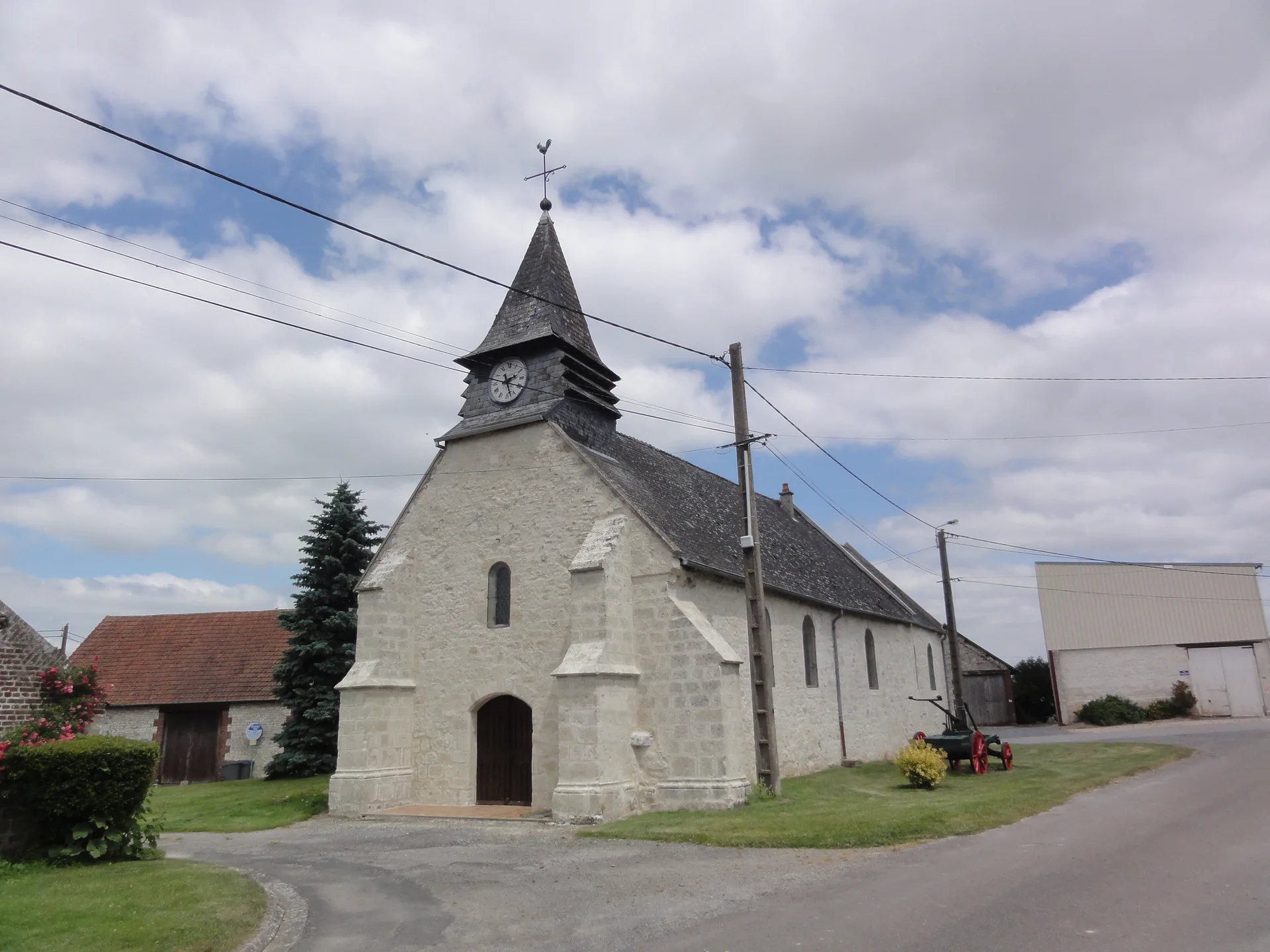 Etang de Chivres à Mâchecourt — À 2,6 km du lac