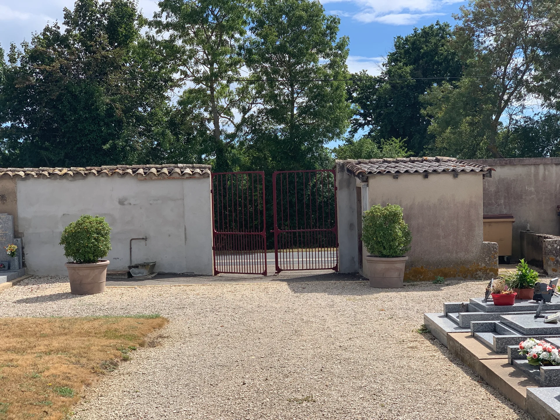 Etang de Cocagne à Sandrans — À 557 m du lac