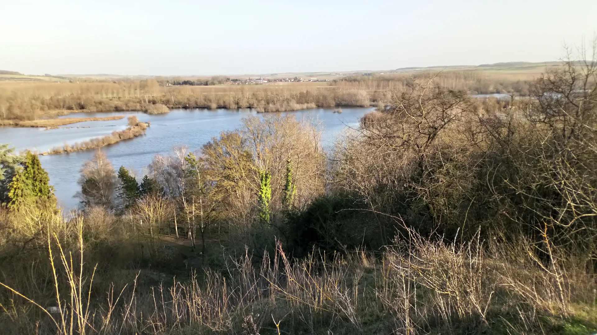 Etang de Corbie à Corbie — À 382 m du lac