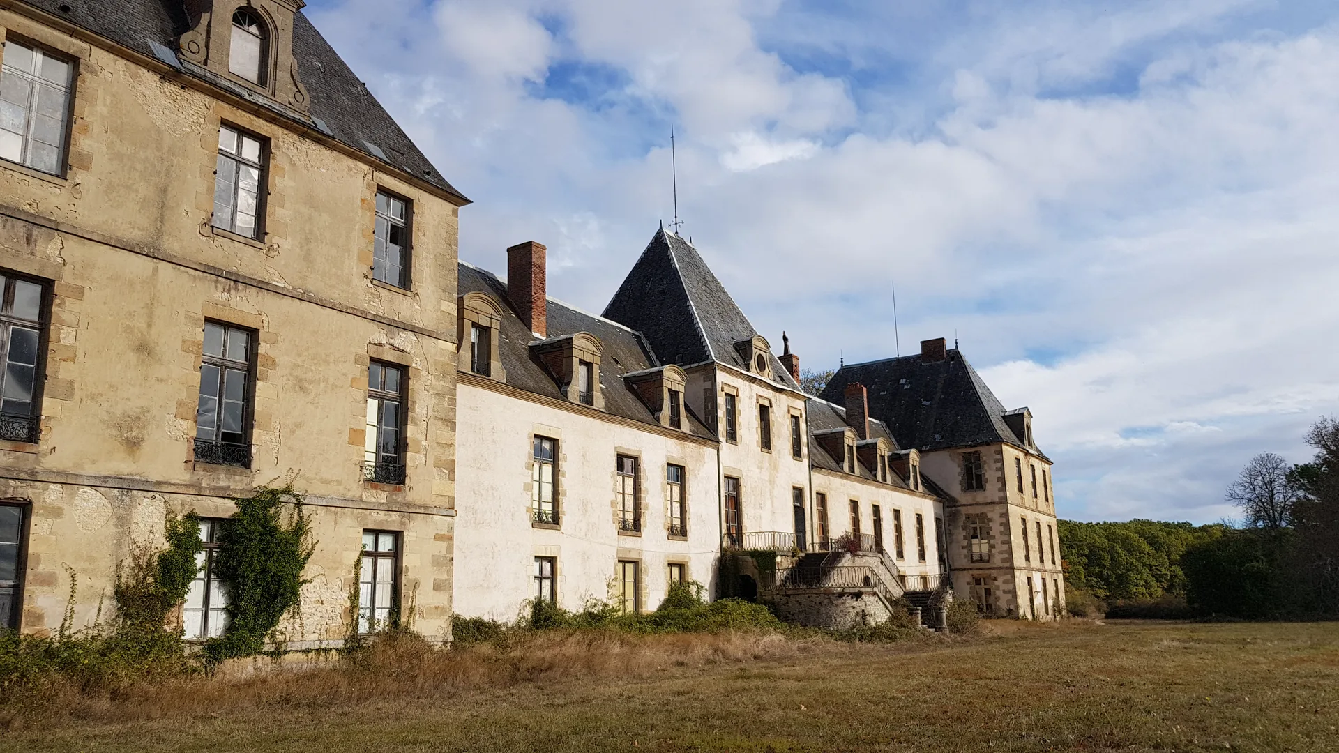Etang de Couleuvre à Couleuvre — À 3,6 km du lac