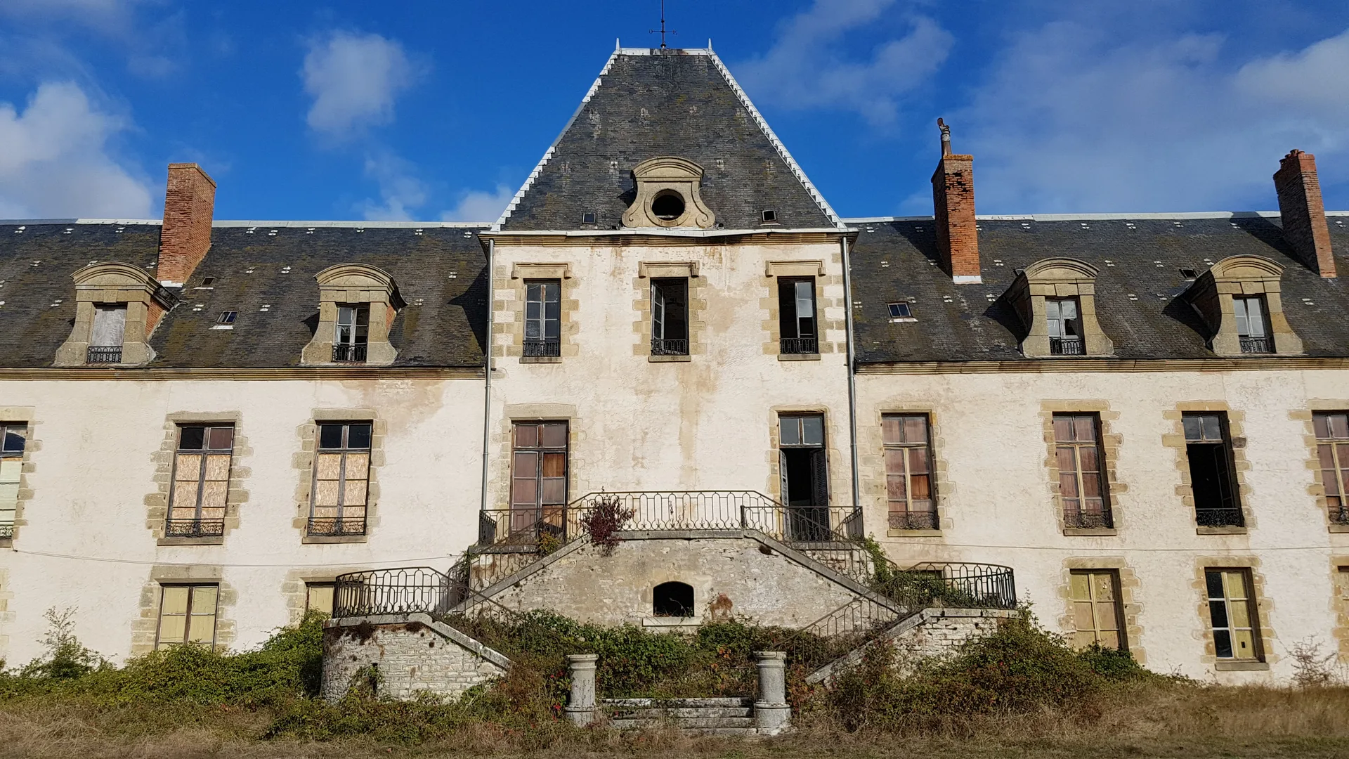 Etang de Couleuvre à Couleuvre — À 3,6 km du lac