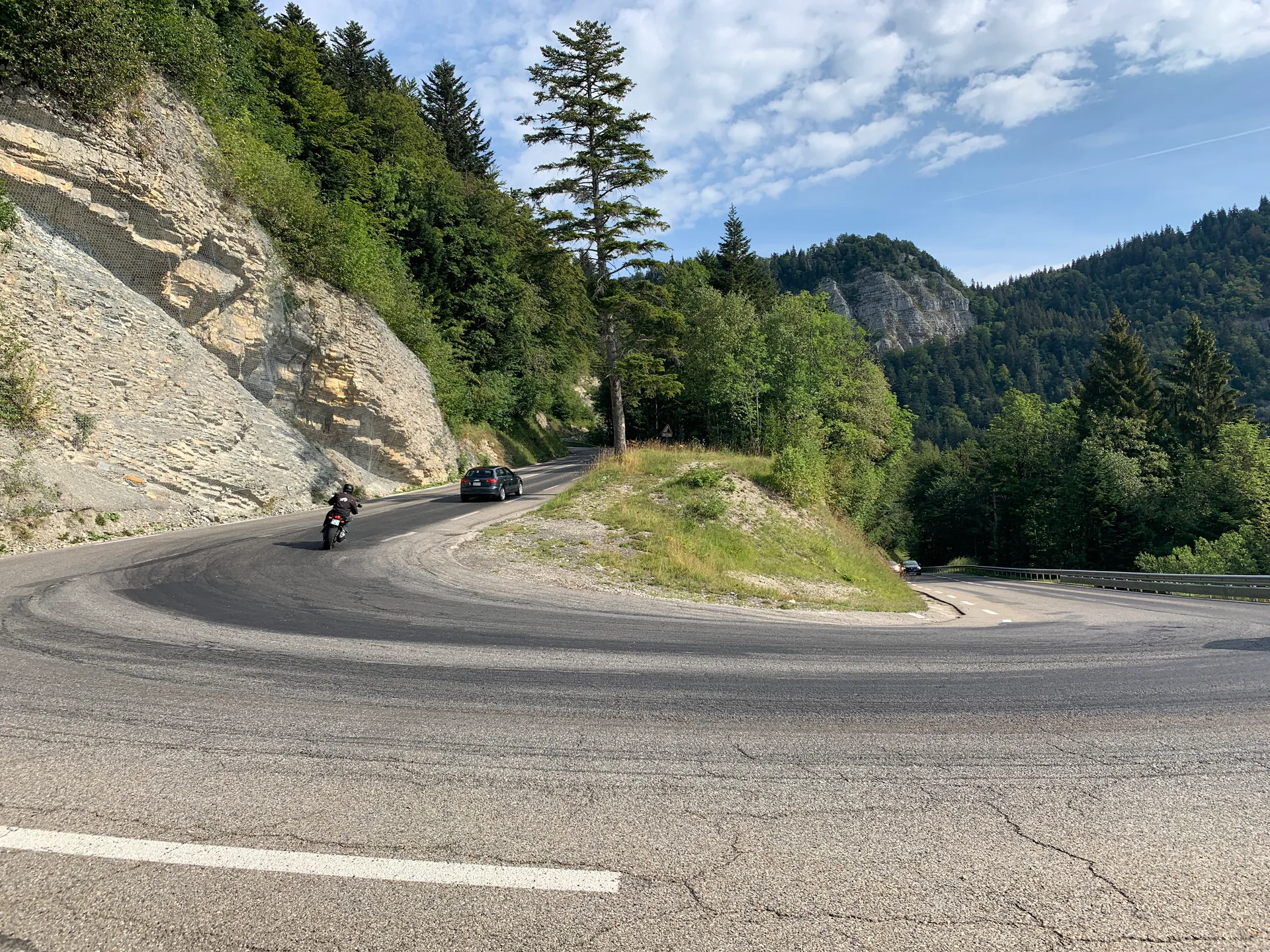 Etang de Divonne à Grilly — À 912 m du lac