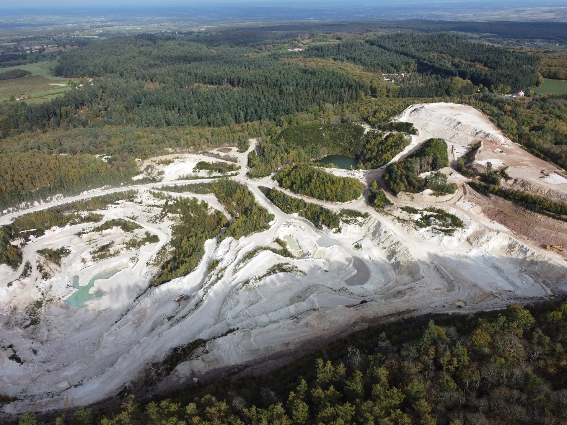 Etang de Dueme à Nades — À 3,6 km du lac