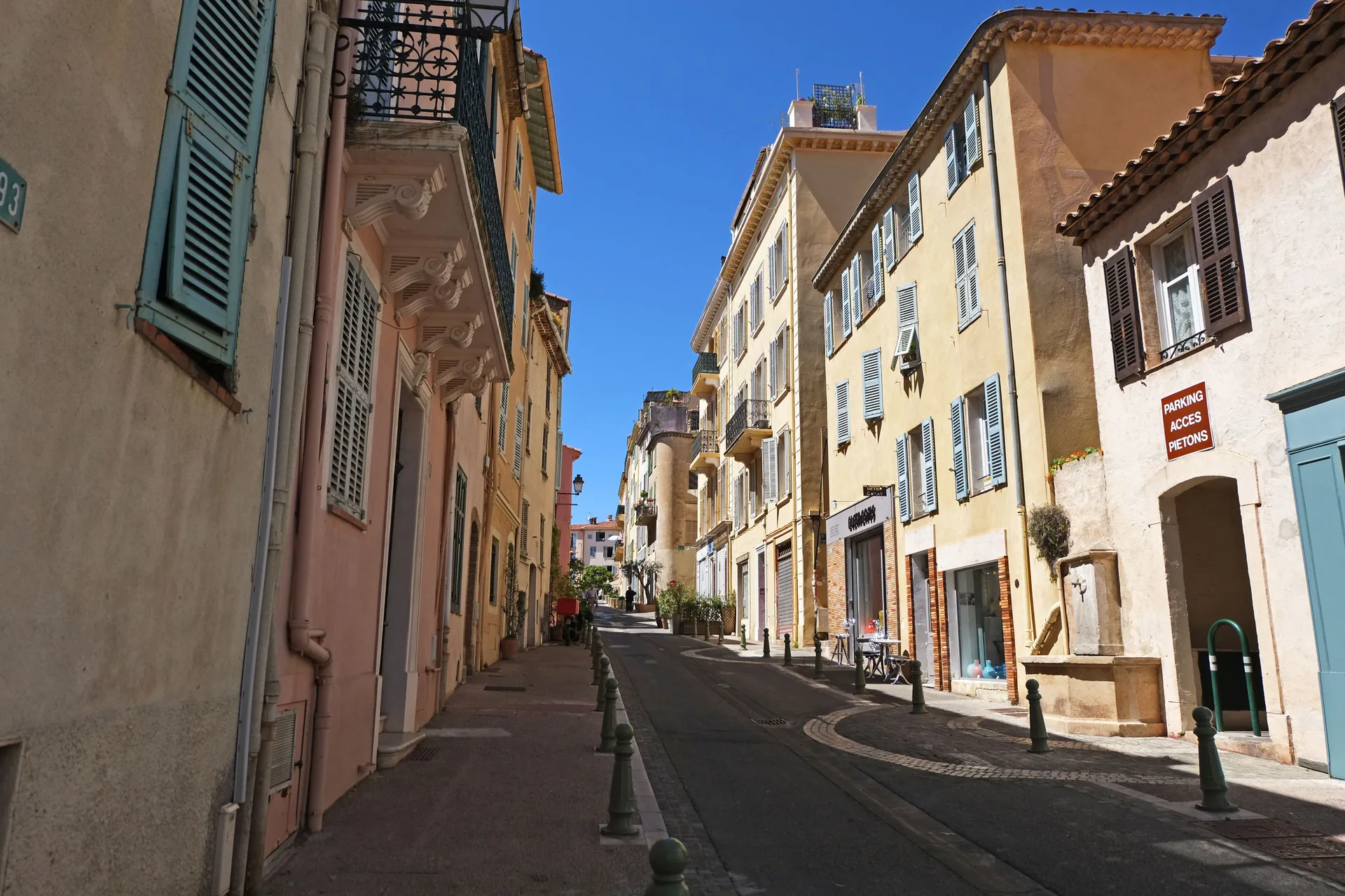 Etang de Fontmerle à Mougins — À 2,5 km du lac