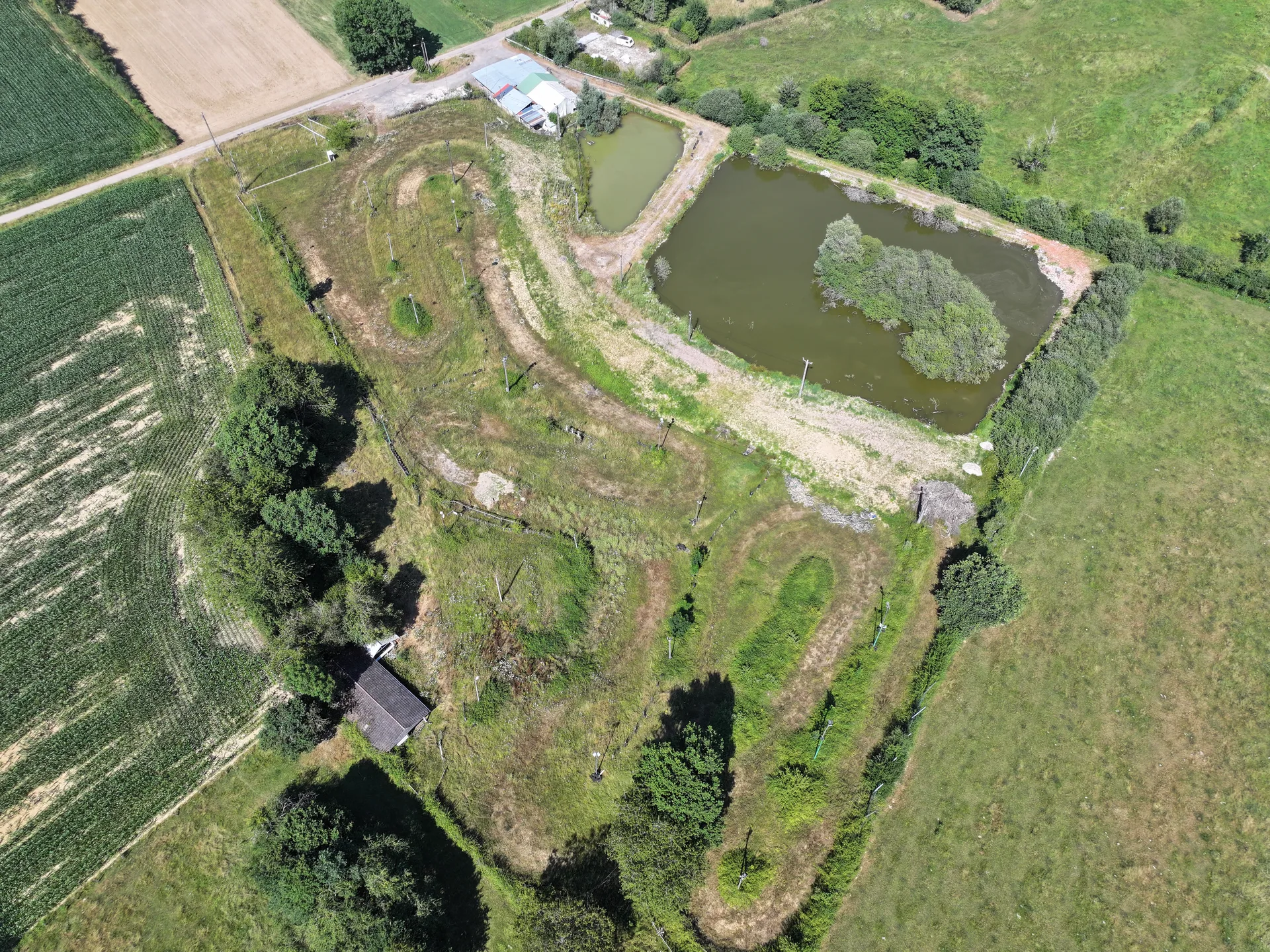 Etang de Frotey les Lure à Frotey-lès-Lure — À 302 m du lac