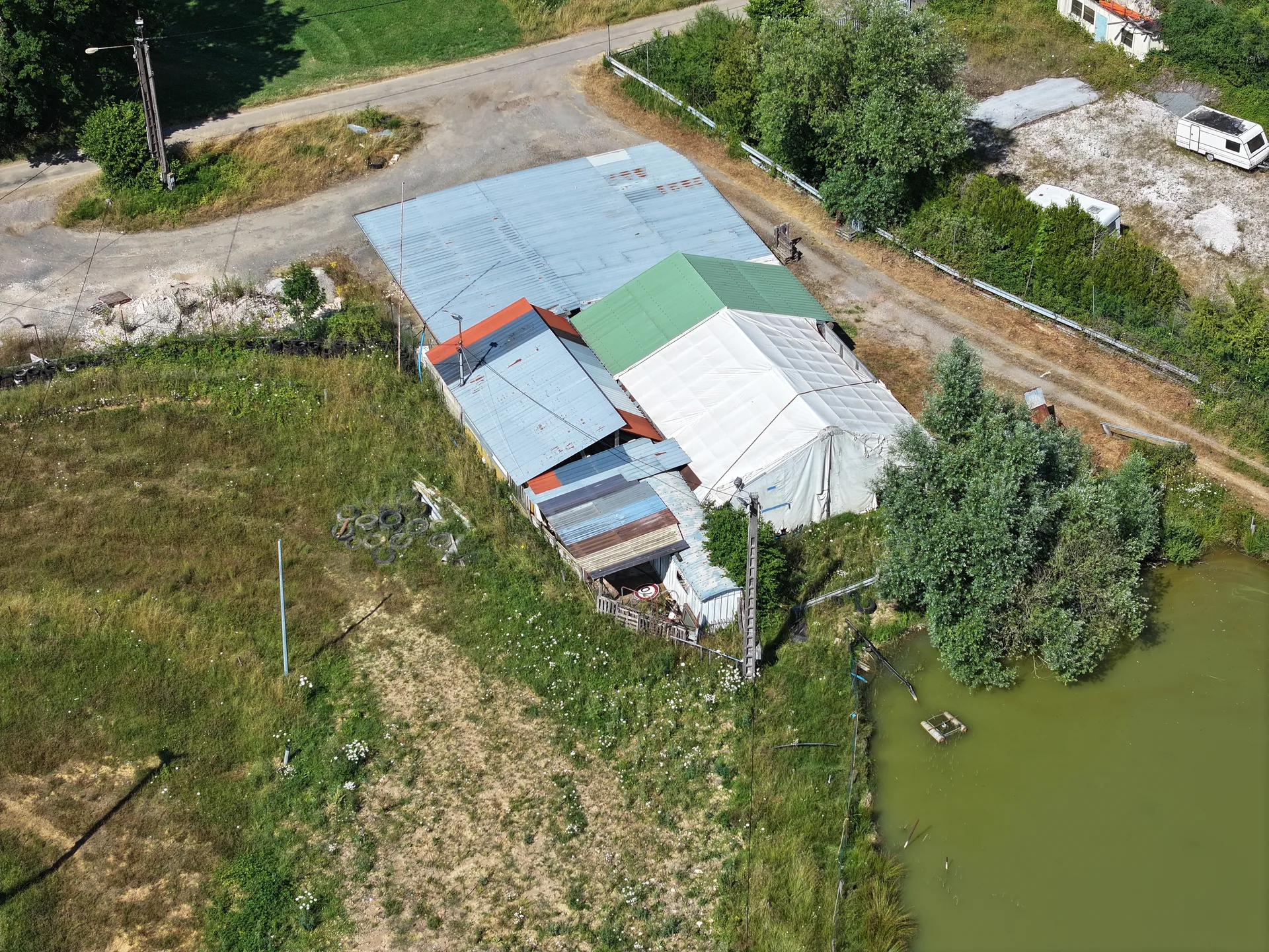 Etang de Frotey les Lure à Frotey-lès-Lure — À 421 m du lac